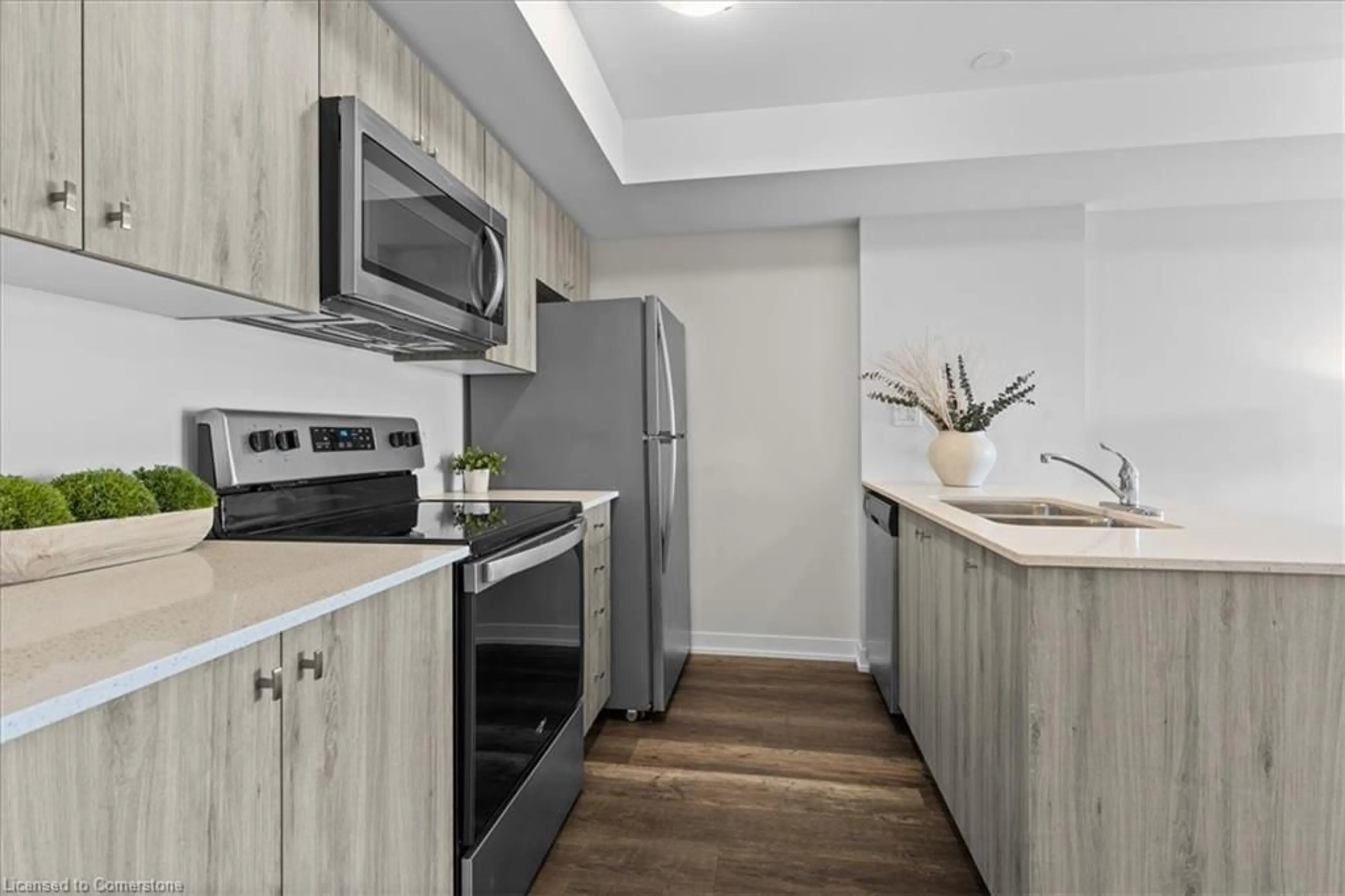 Standard kitchen, unknown for 1331 Countrystone Dr #A4, Kitchener Ontario N2N 0C5