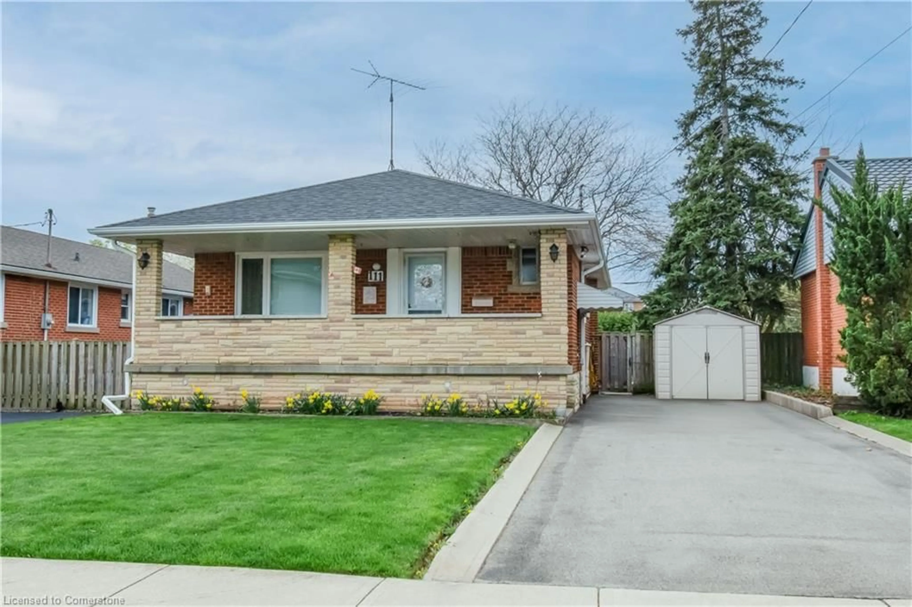 Home with brick exterior material, street for 111 Castlefield Dr, Hamilton Ontario L8T 3R1