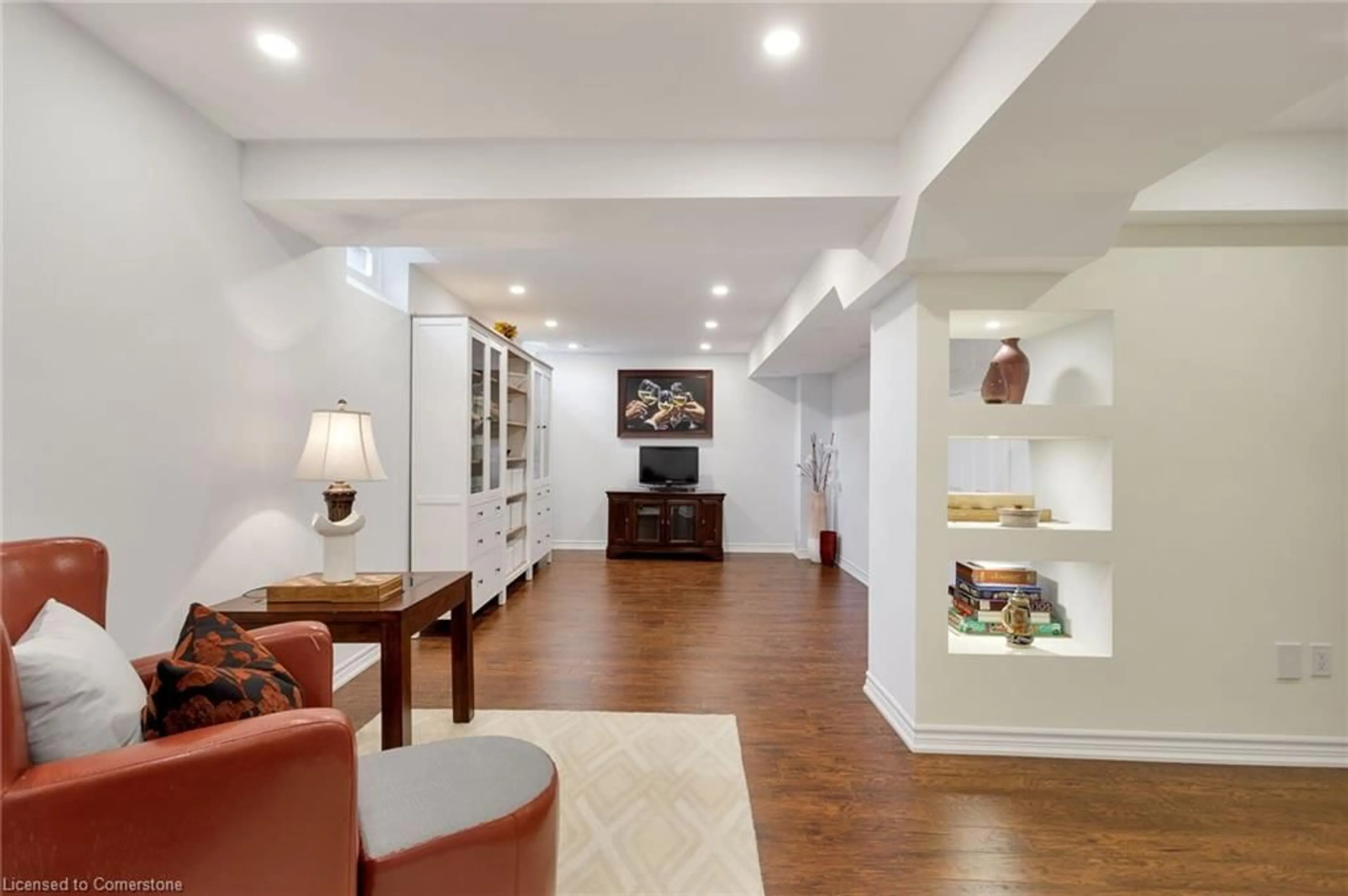 Indoor foyer for 2328 Proudfoot Trail, Oakville Ontario L6M 3Y2