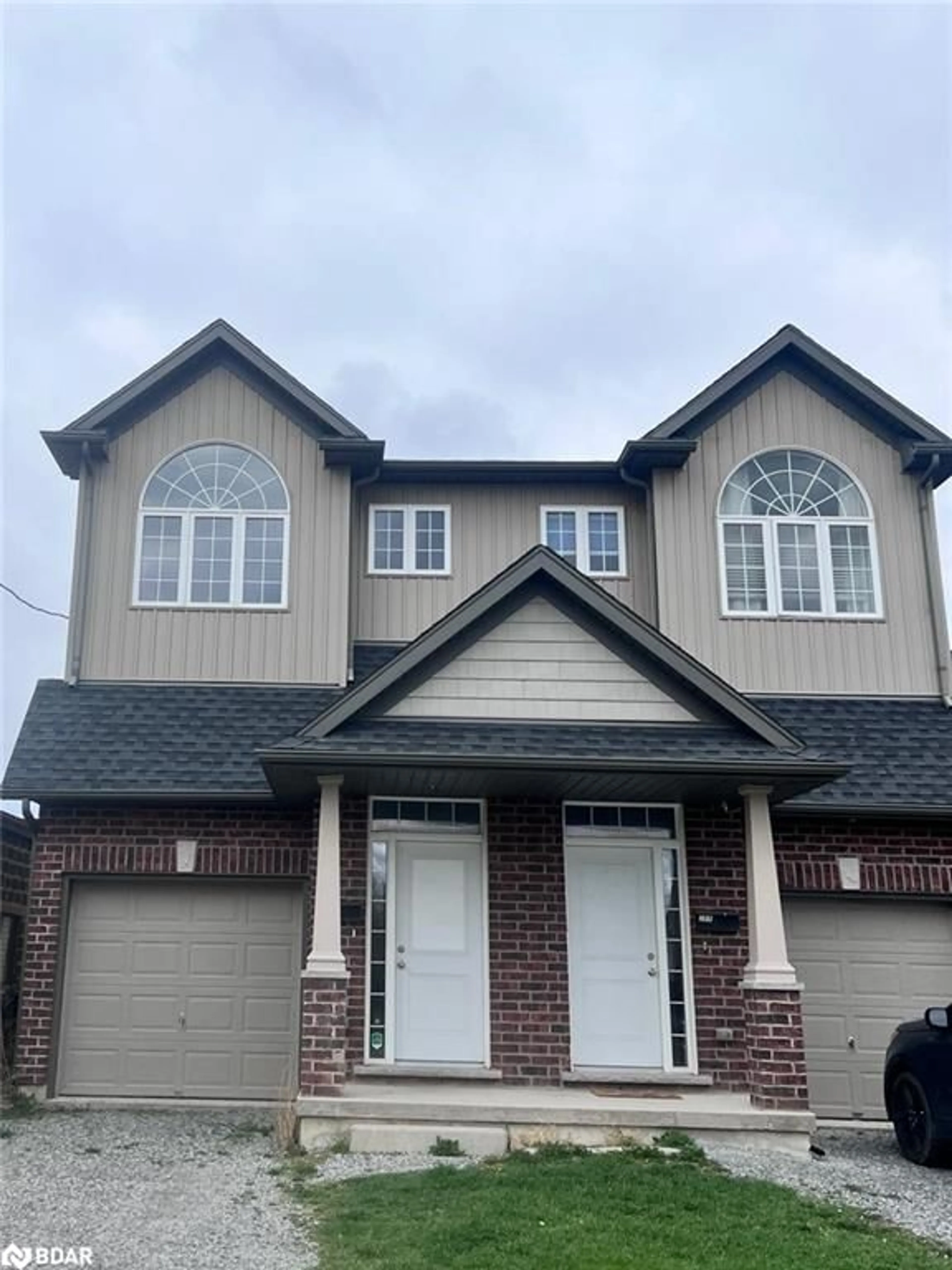 Home with brick exterior material, street for 36A Kent Street St, St. Catharines Ontario L2S 1H2
