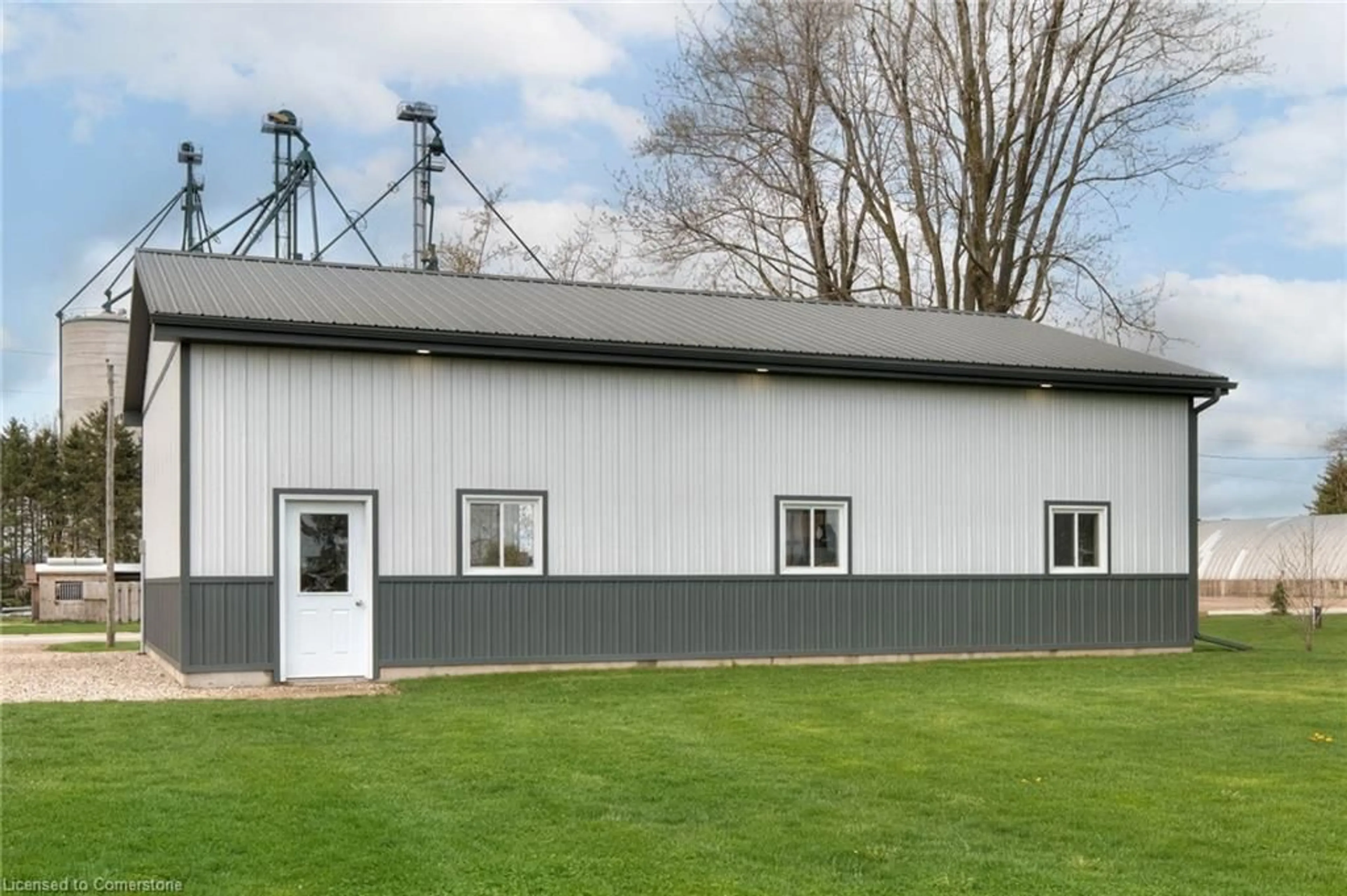 Shed for 4136 83 Line, Hesson Ontario N4W 3G9