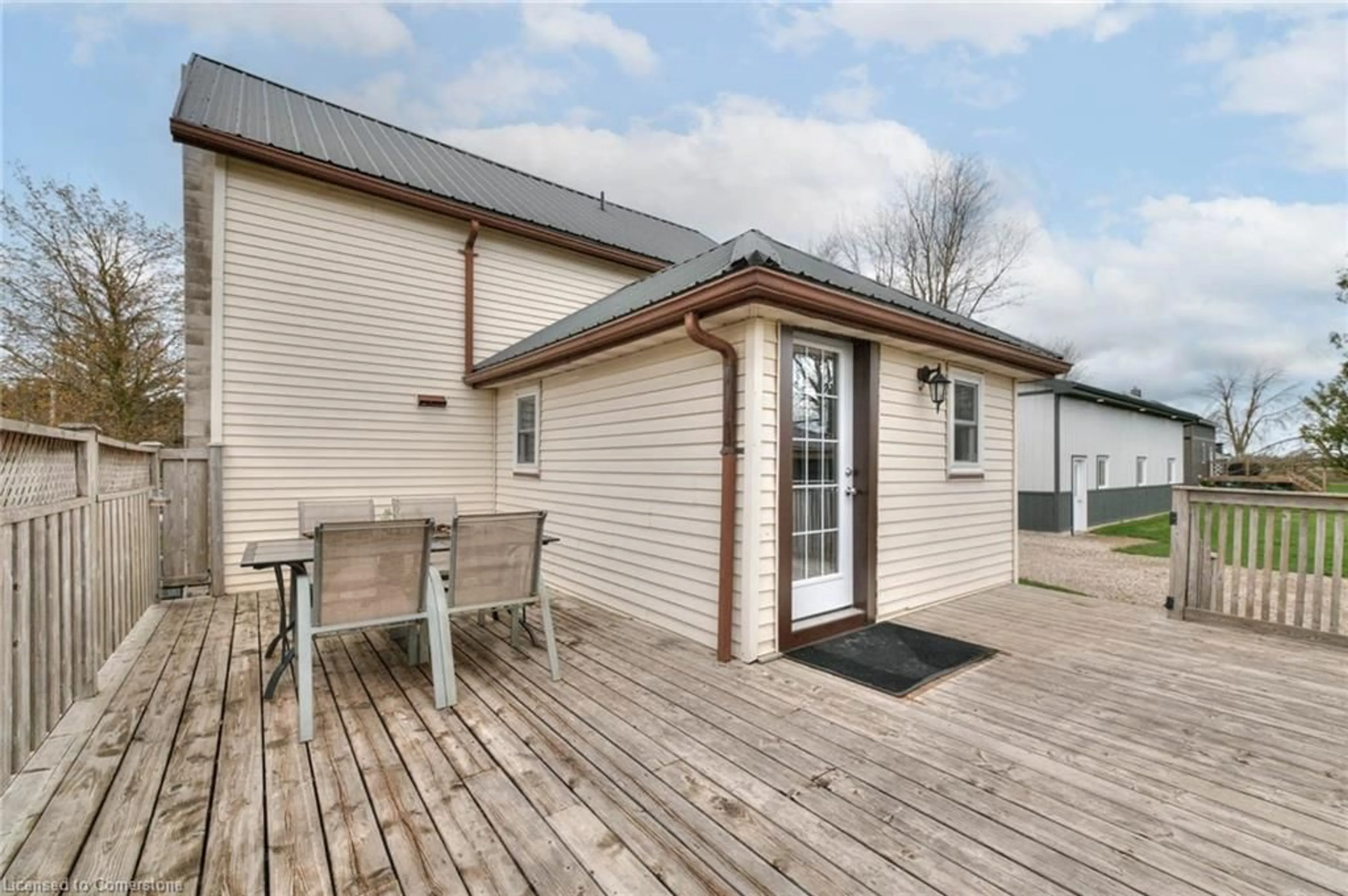 Patio, street for 4136 83 Line, Hesson Ontario N4W 3G9