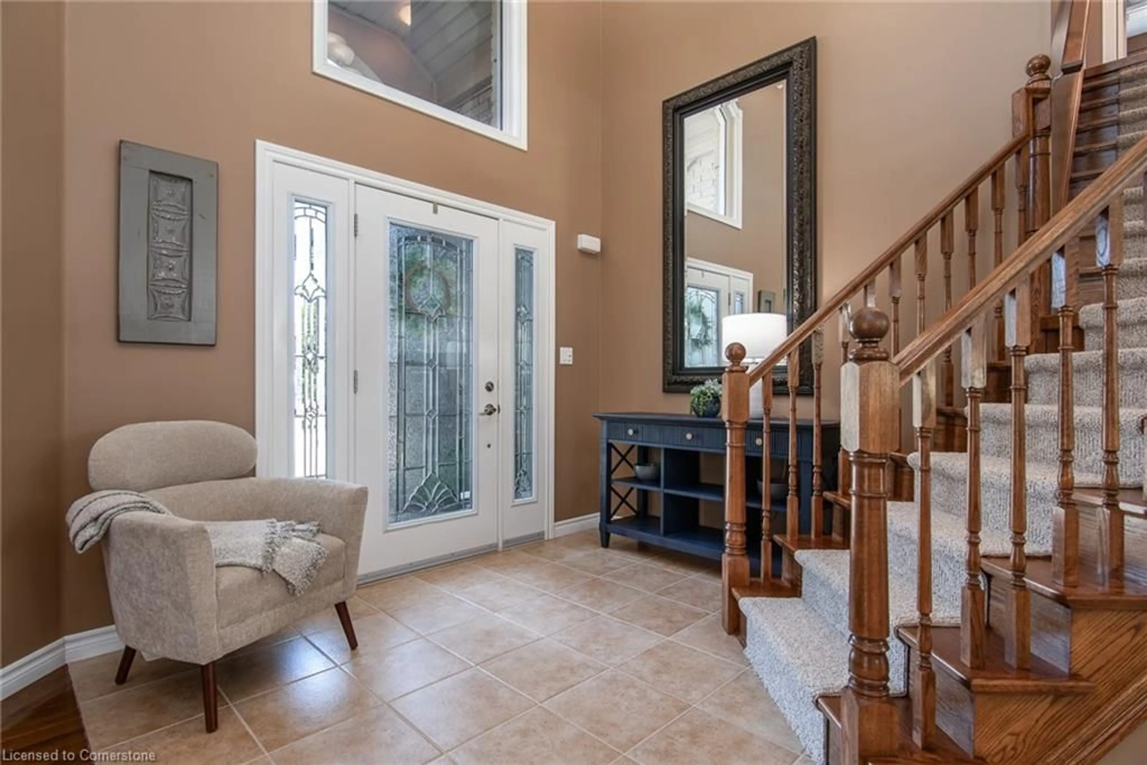 Indoor entryway for 23 Ingold Ave, New Hamburg Ontario N3A 2G8