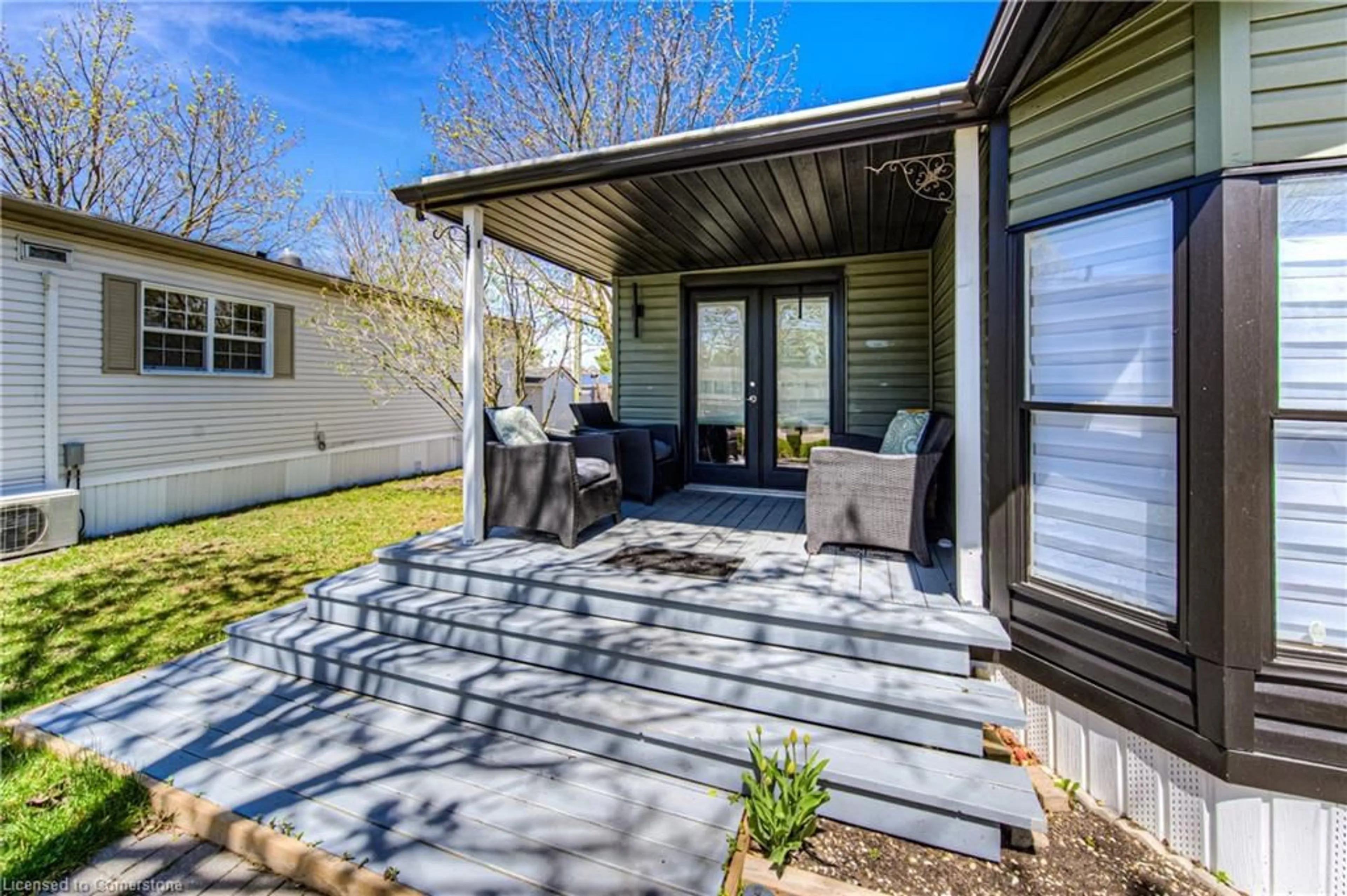Patio, street for 580 Beaver Creek Rd #356, Waterloo Ontario N2J 3Z4