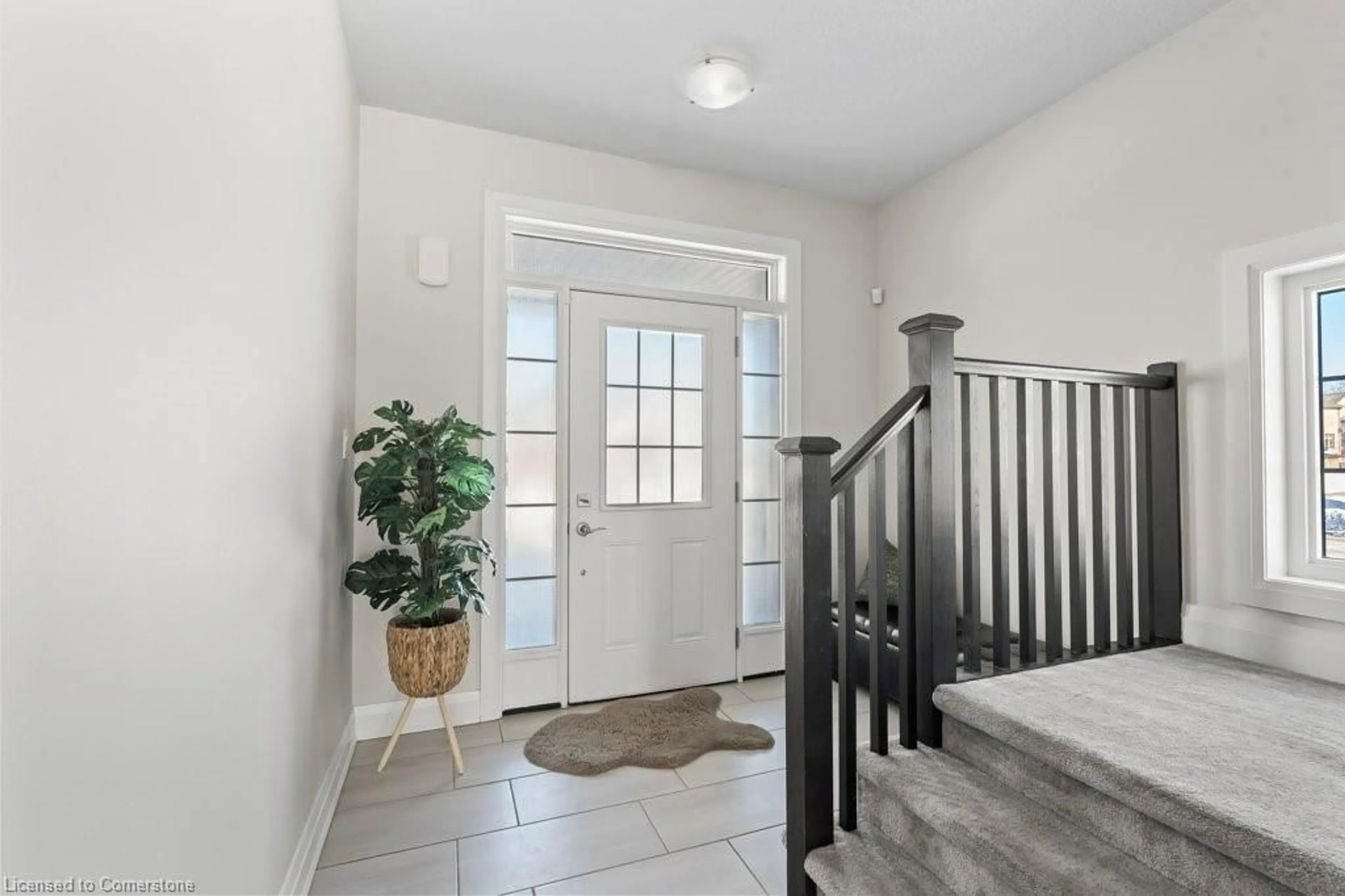 Indoor entryway for 301 Buttonbush St, Waterloo Ontario N2V 0B2