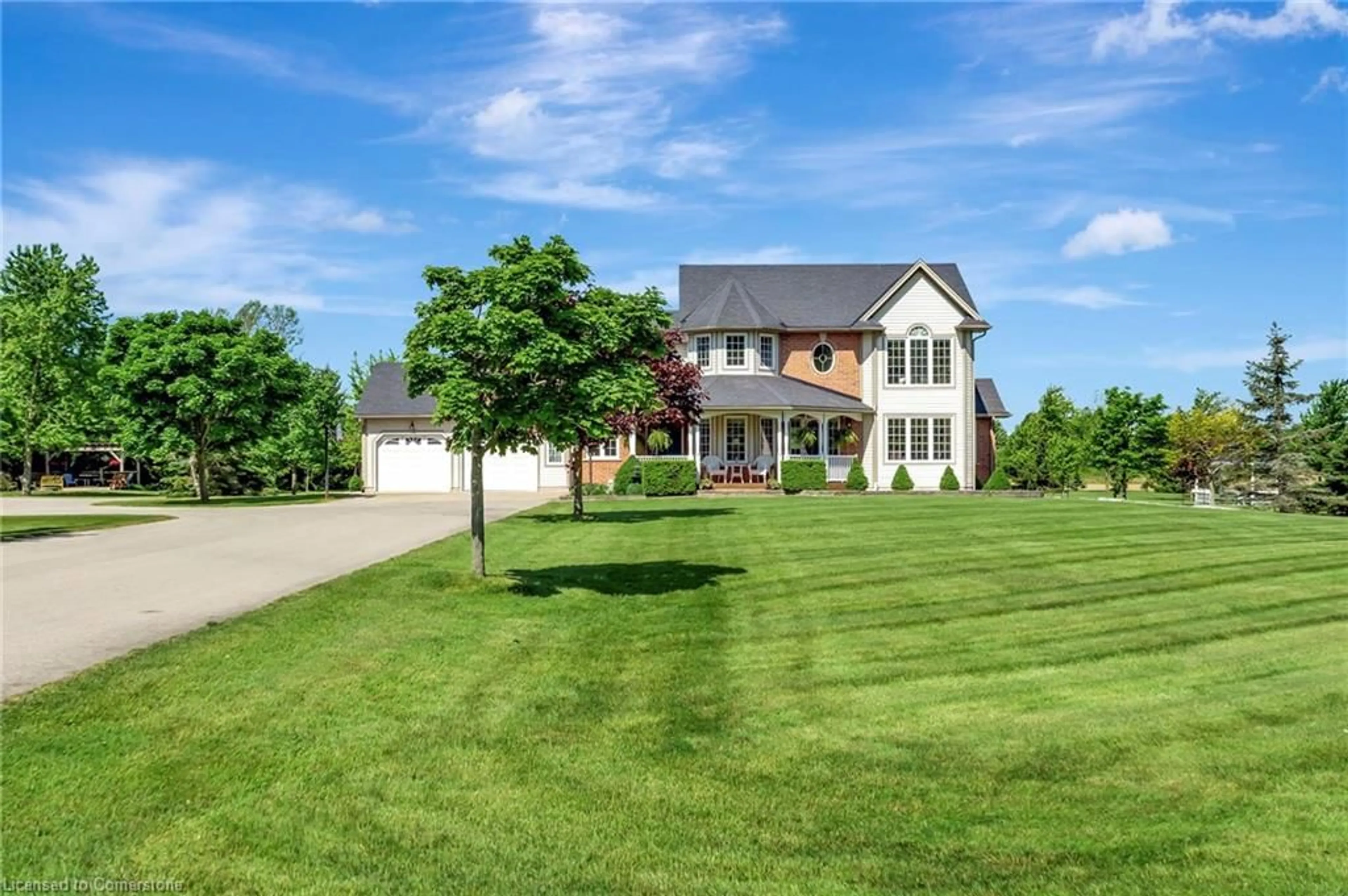 A pic from outside/outdoor area/front of a property/back of a property/a pic from drone, street for 533 Marshall Rd, Dunnville Ontario N1A 2W8