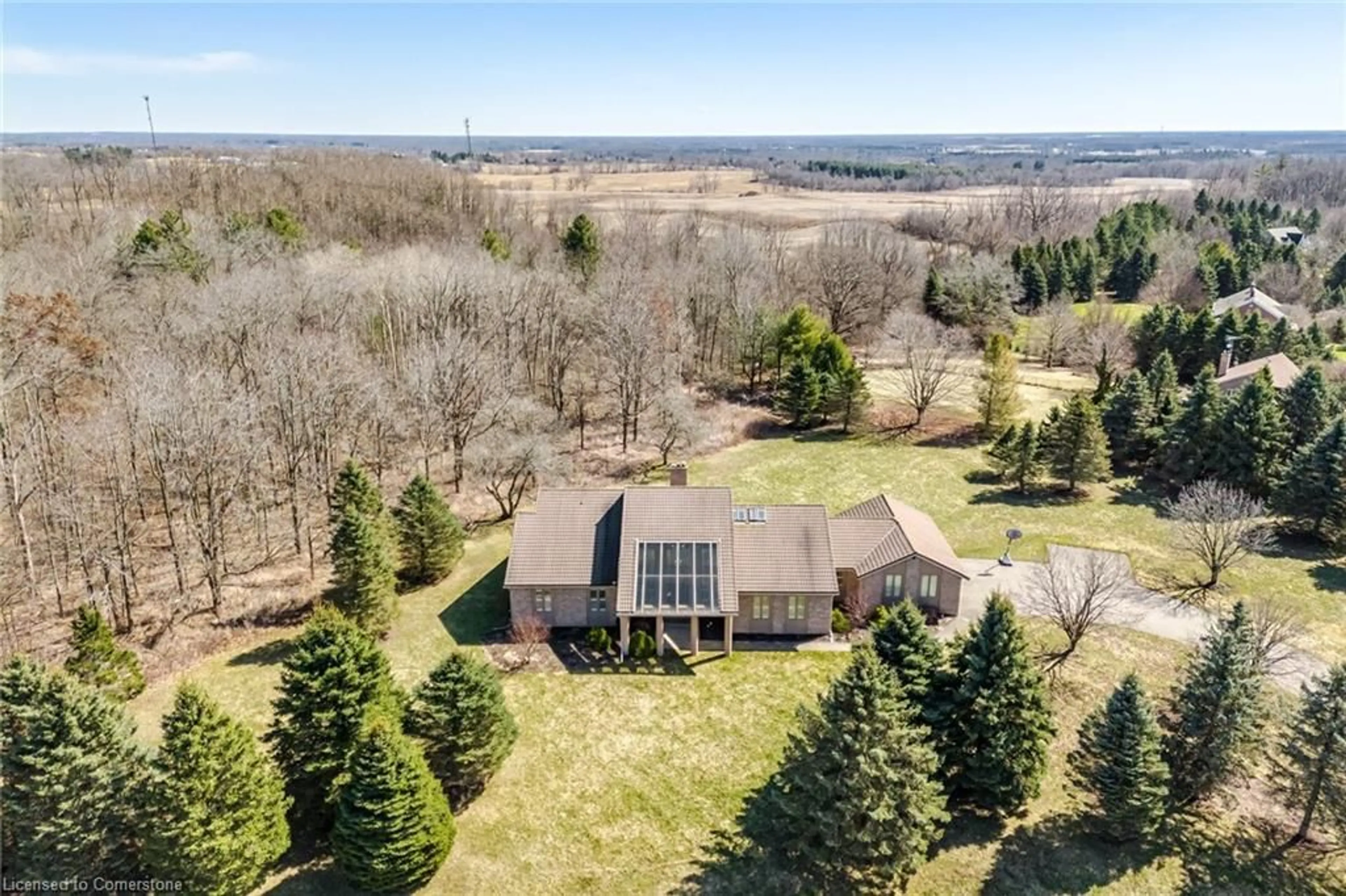 A pic from outside/outdoor area/front of a property/back of a property/a pic from drone, unknown for 2 Stoney Brae St, St. George Ontario N0E 1N0