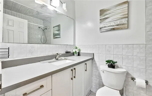 Additional property image - 3025 Queen Frederica Dr Unit 201