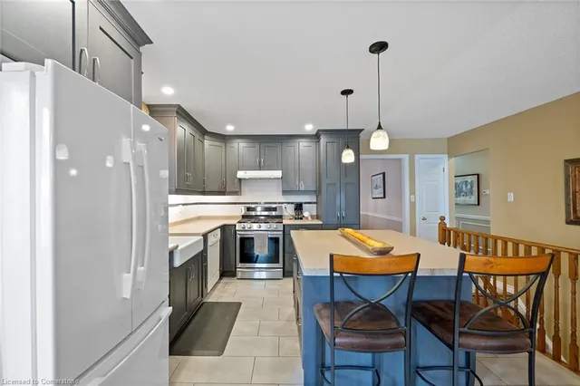 Additional property image - 1 Strathroy Cres