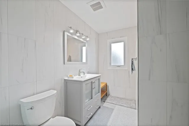 Additional property image - 1 Strathroy Cres
