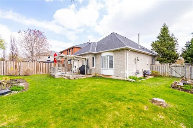 Additional property image - 1 Strathroy Cres