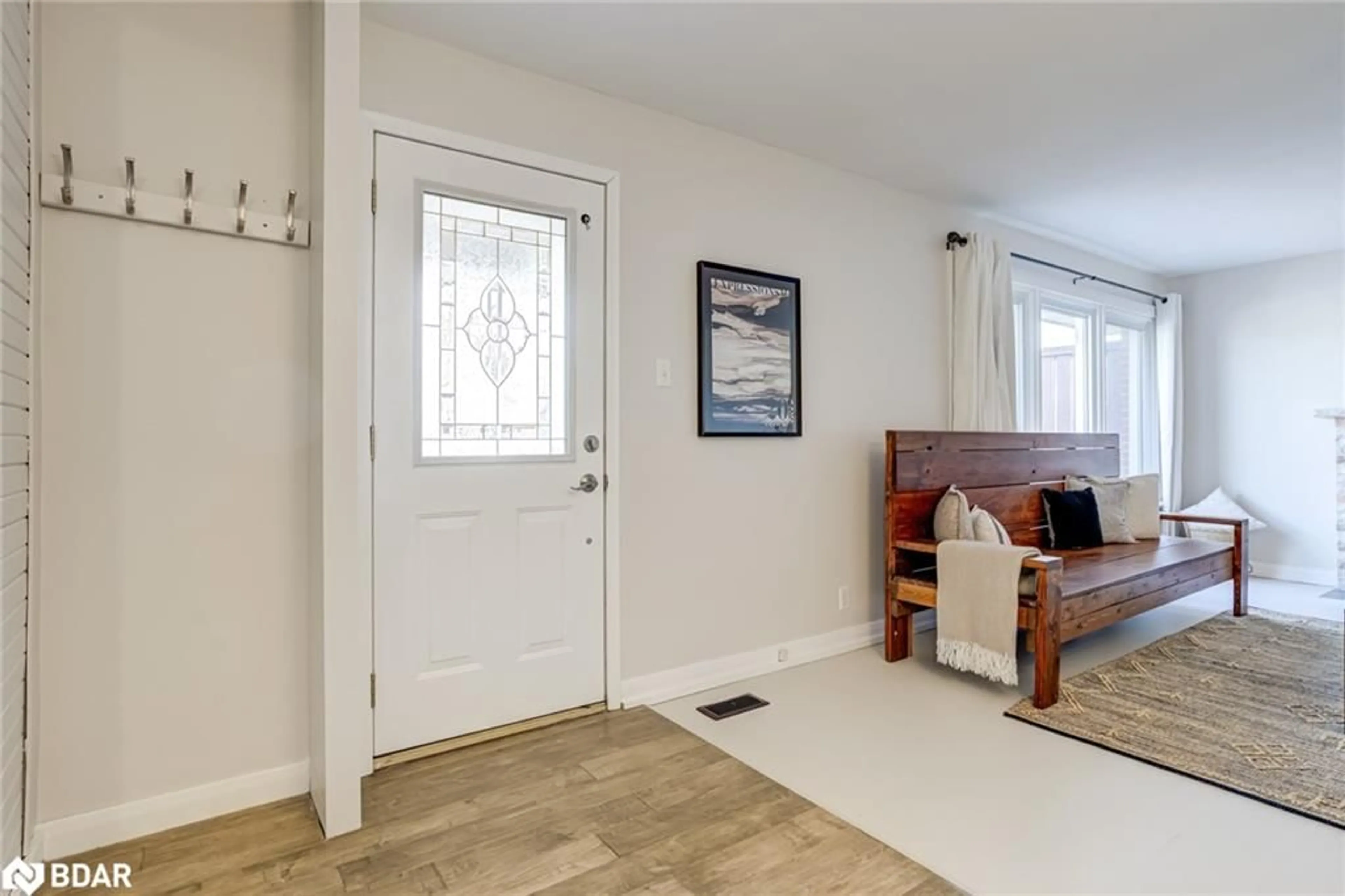 Indoor entryway for 180 Main St E St, Grey Highlands Ontario N0C 1H0