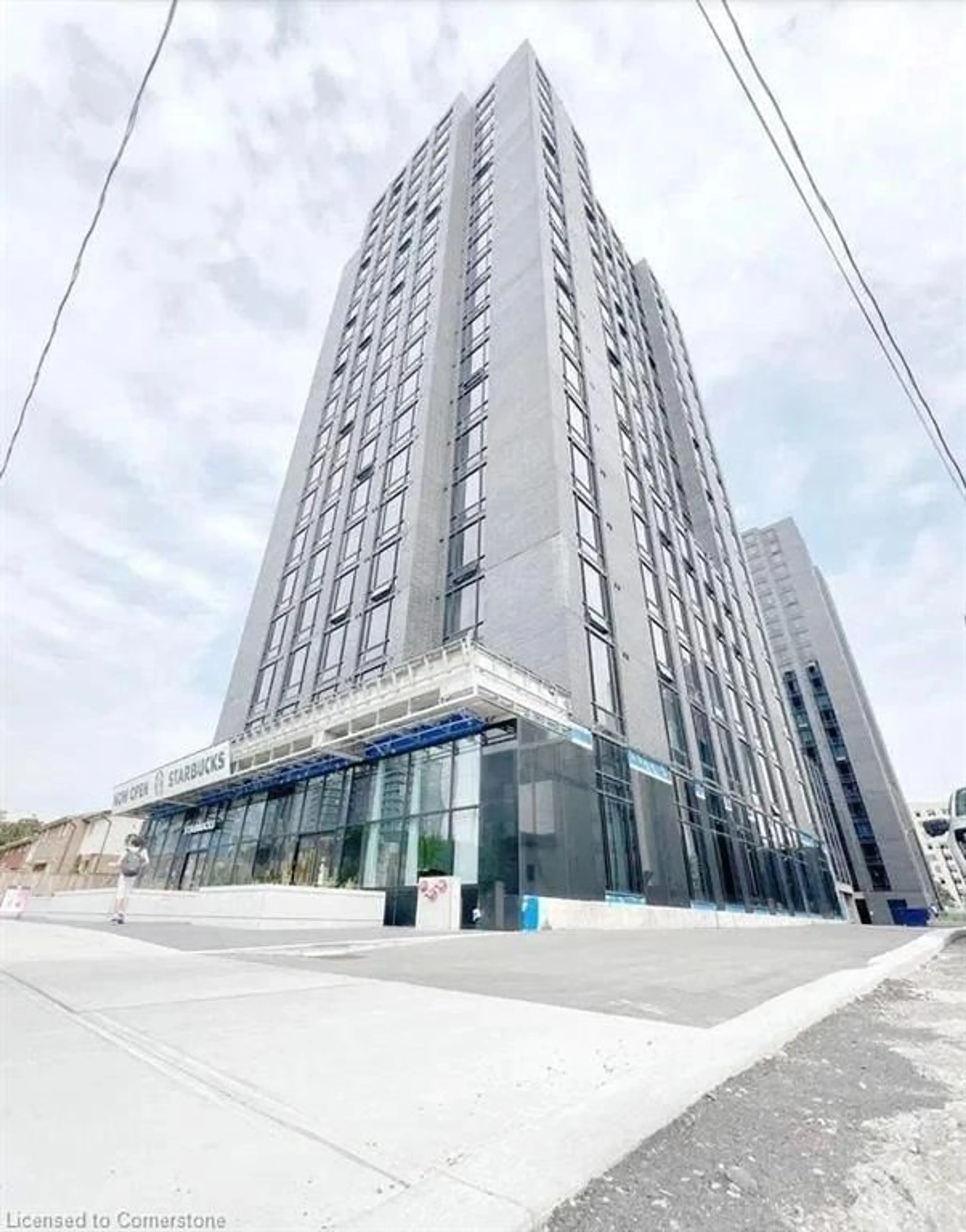 Indoor foyer for 145 Columbia St #831, Waterloo Ontario N2L 0K7