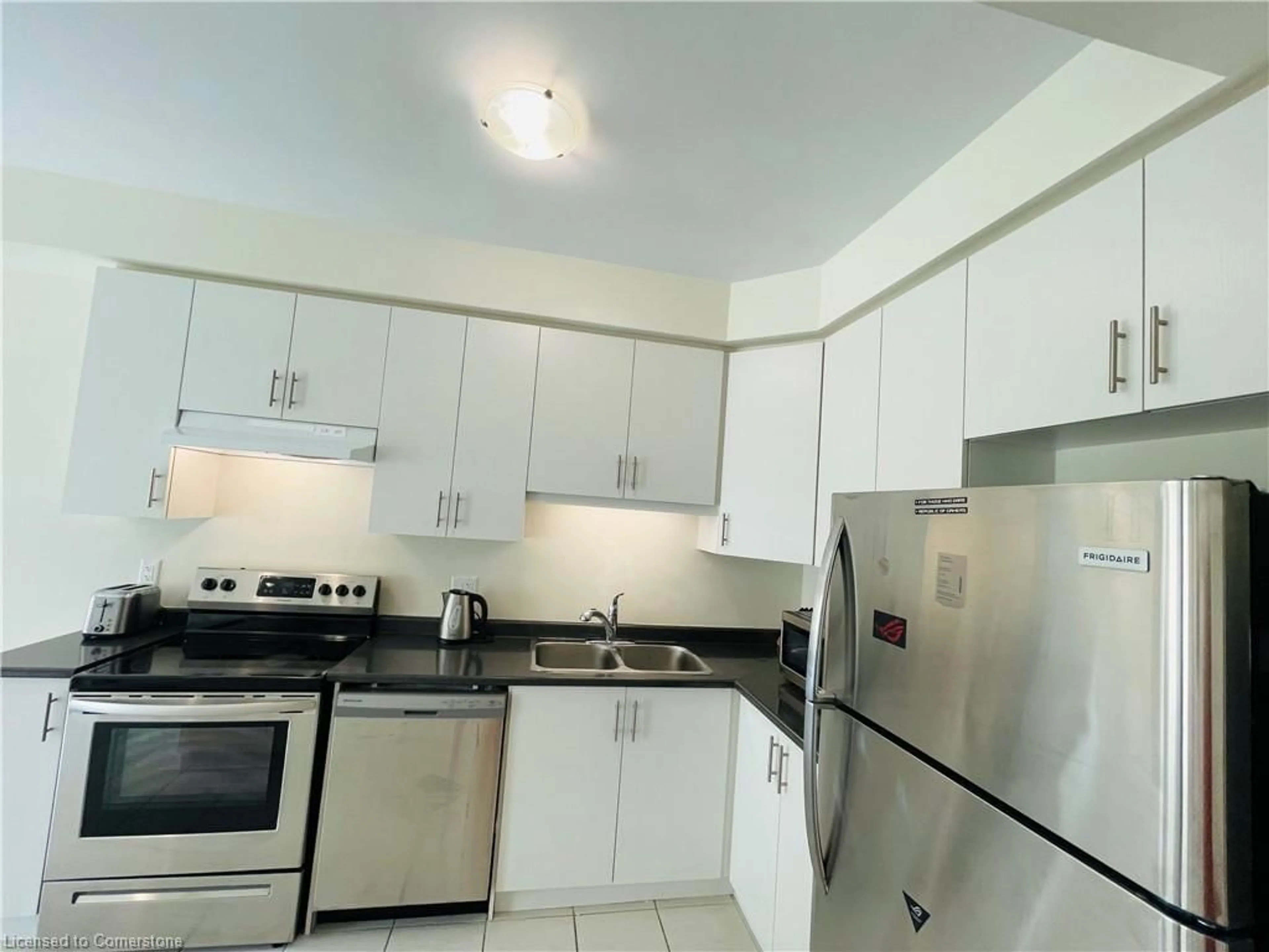Standard kitchen, unknown for 11 Sharp Dr, Ancaster Ontario L9G 0J9
