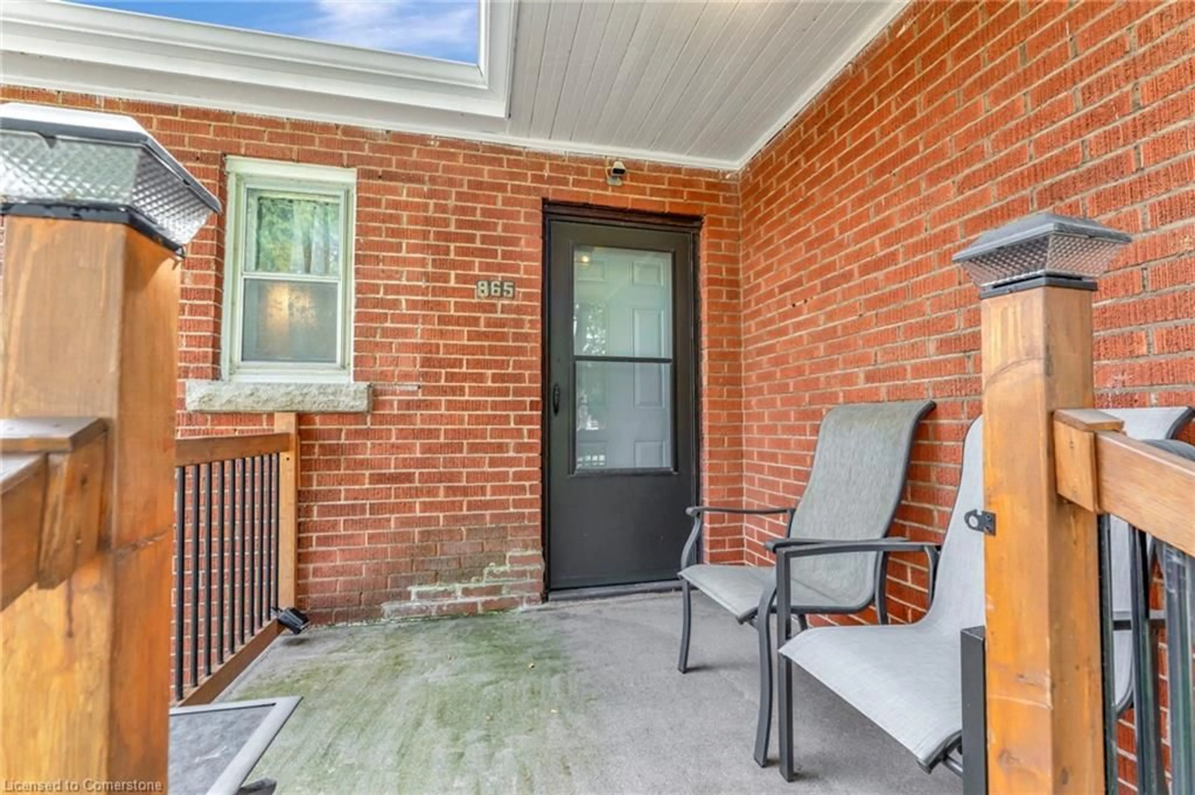 Unknown for 865 Garth St, Hamilton Ontario L9C 4K7