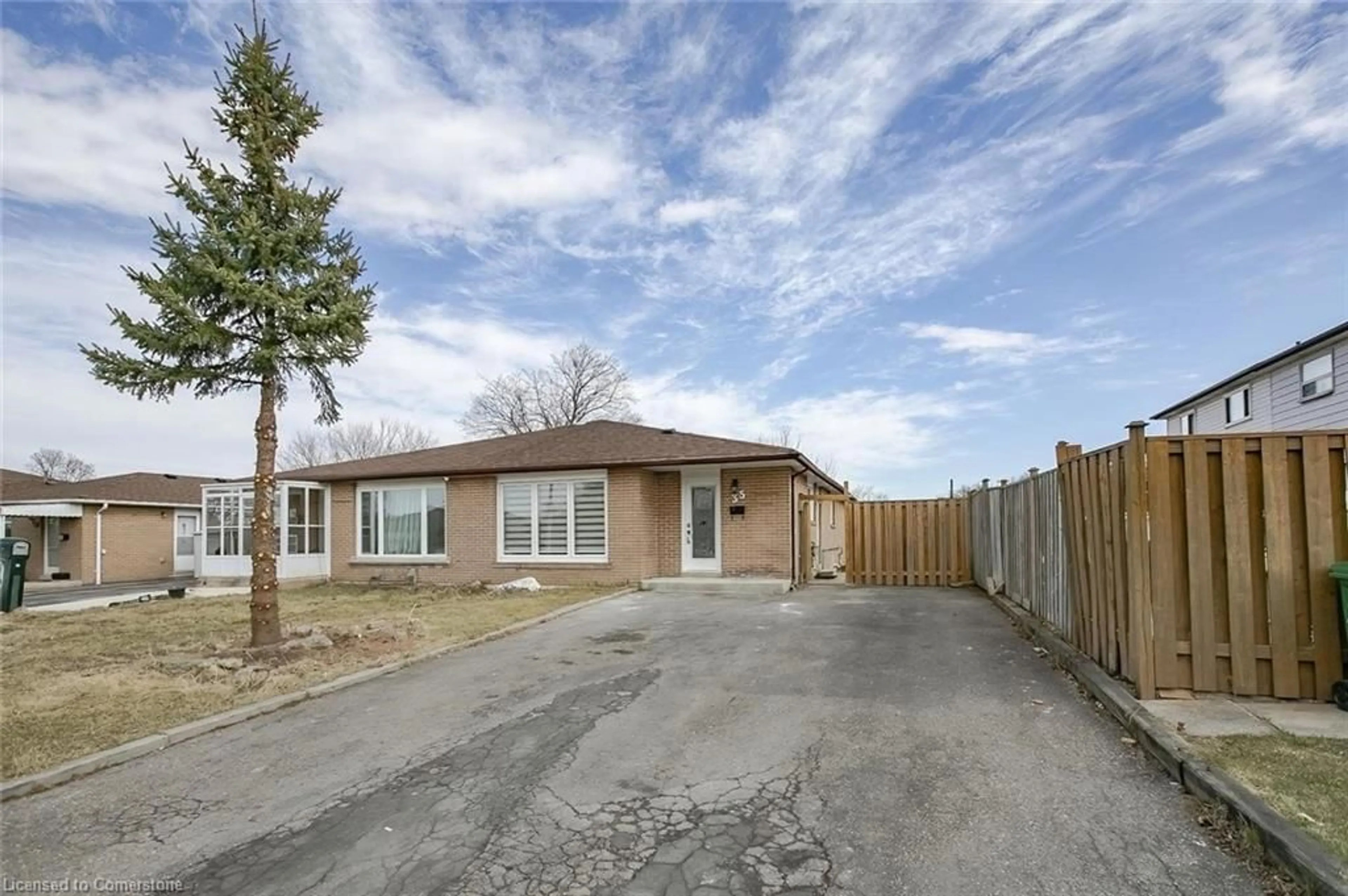Home with brick exterior material, street for 35 Deeside Cres, Brampton Ontario L6T 3L8