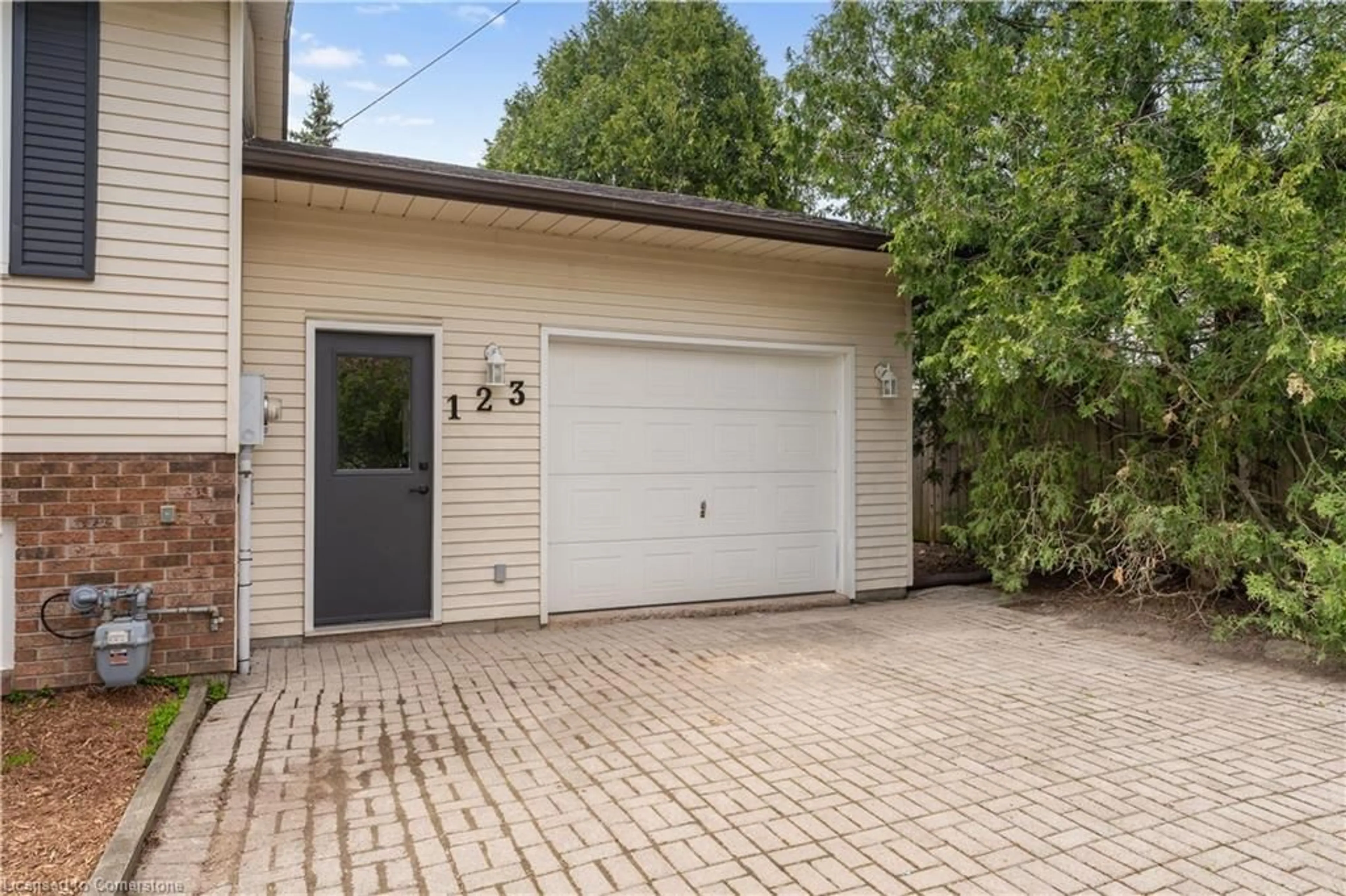 Unknown for 123 Wade Rd, Smithville Ontario L0R 2A0