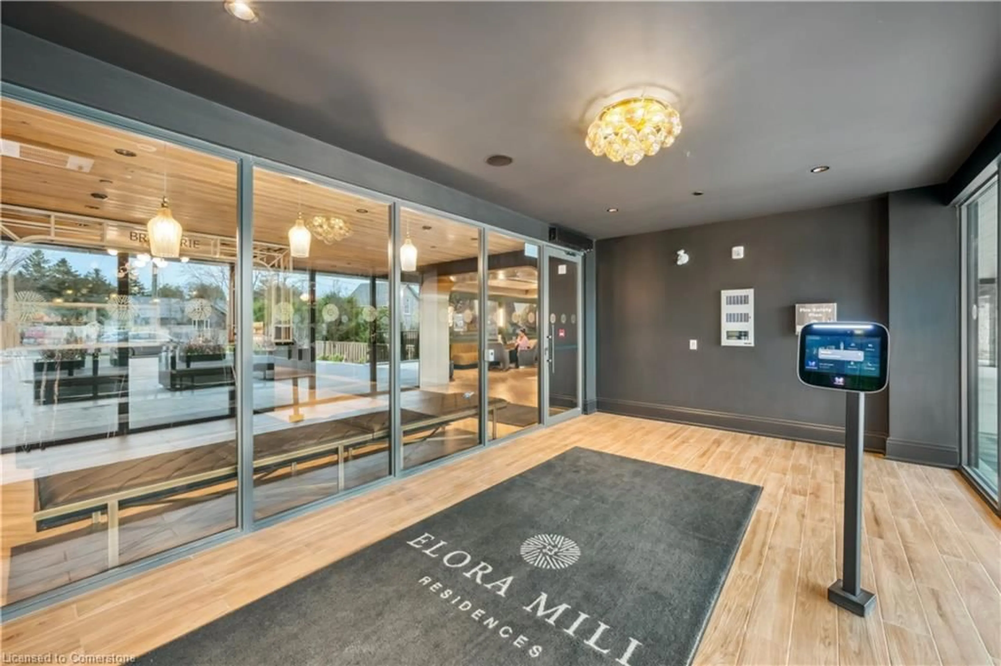 Indoor foyer for 6523 Wellington 7 Rd #403, Elora Ontario N0B 1S0