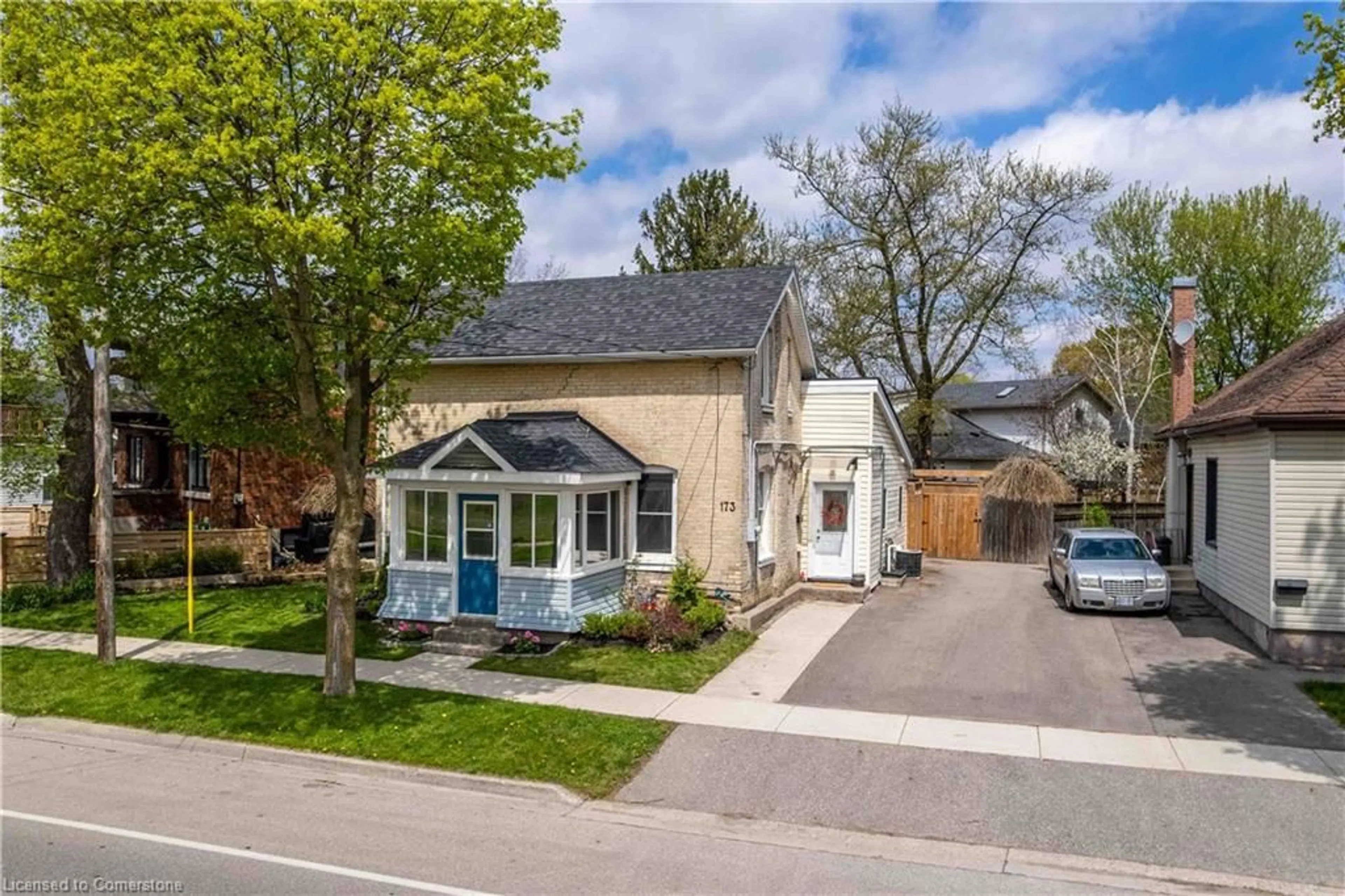 Unknown for 173 Grand River Ave, Brantford Ontario N3T 4X7