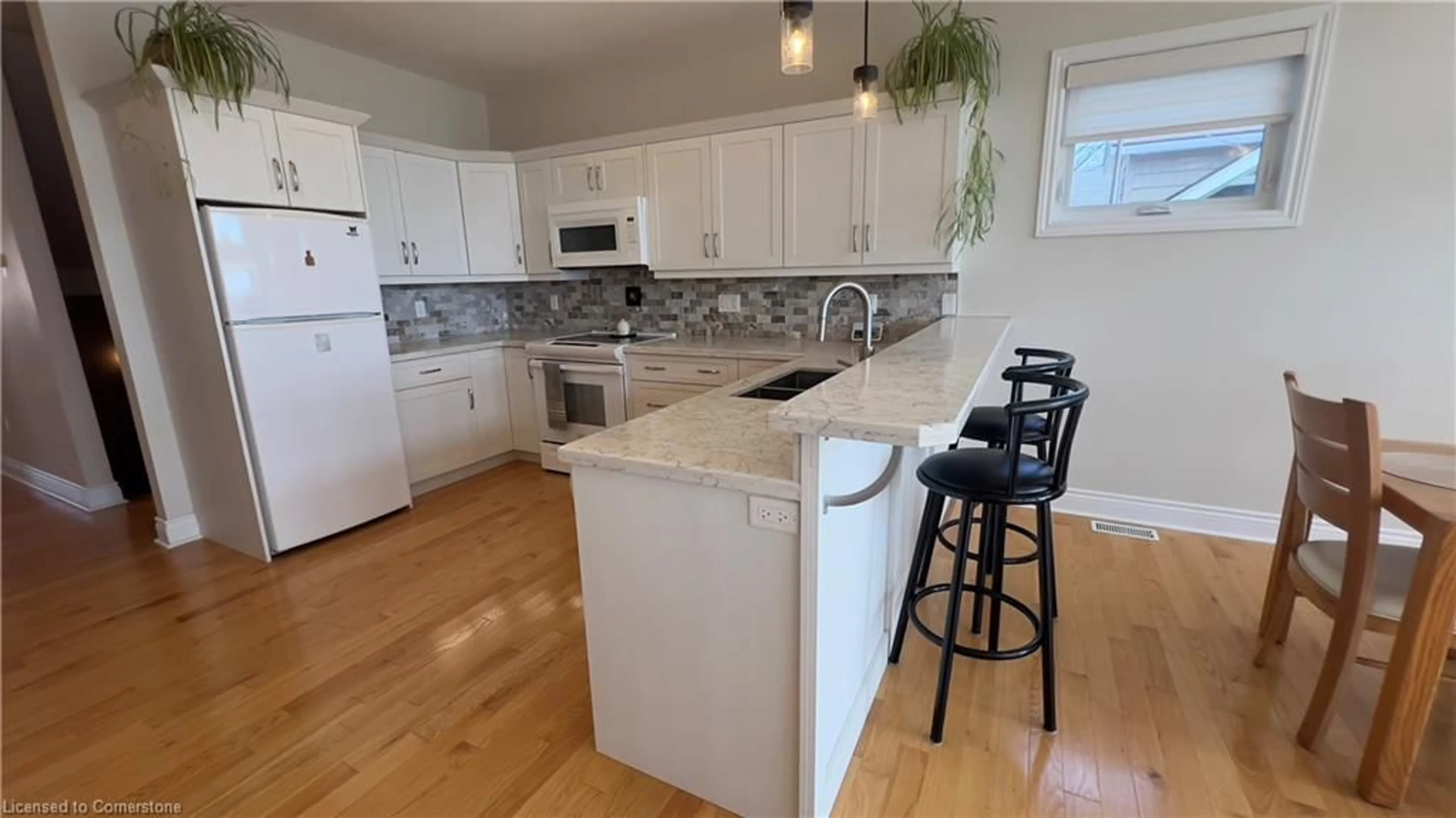 Open concept kitchen, unknown for 72 Lakeside Dr, Nanticoke Ontario N0A 1L0