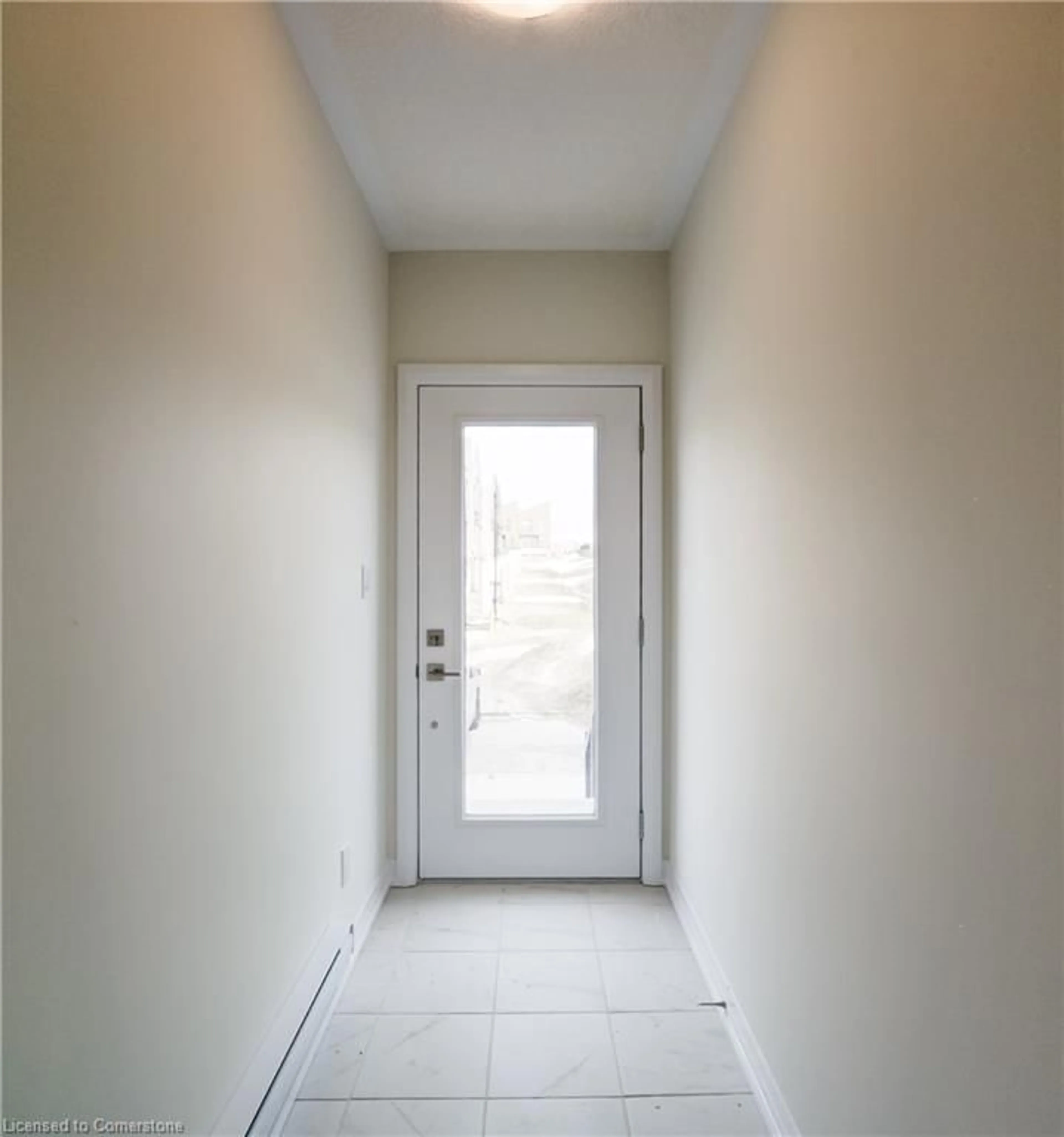 Indoor entryway for 210 Serene Way #H066, Kitchener Ontario N2E 0H8