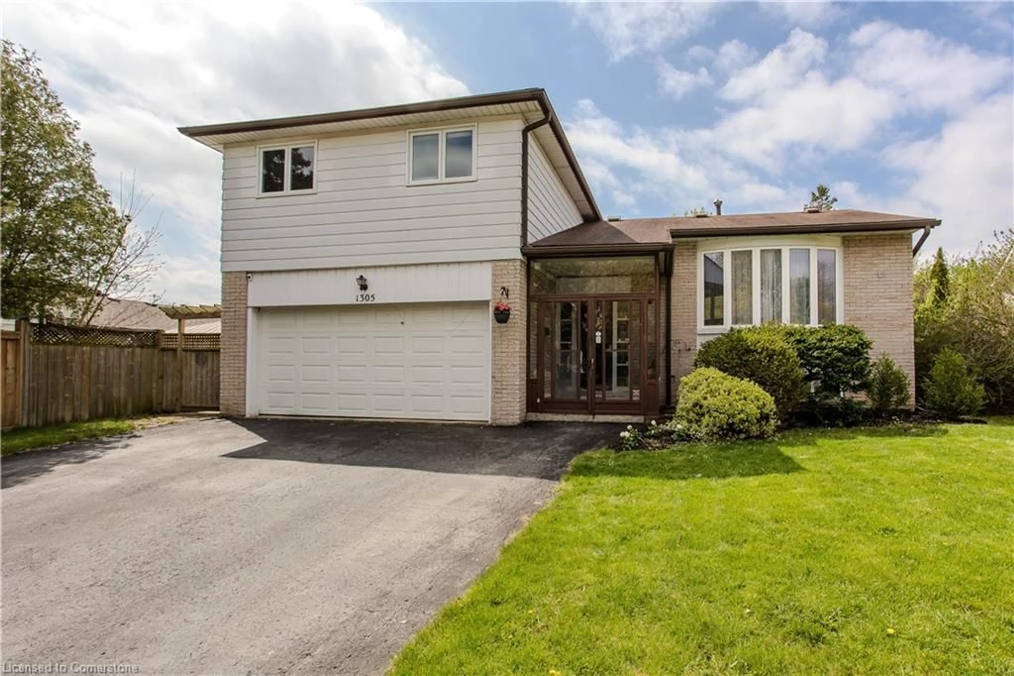 Unknown for 1305 Ester Dr, Burlington Ontario L7P 1L2