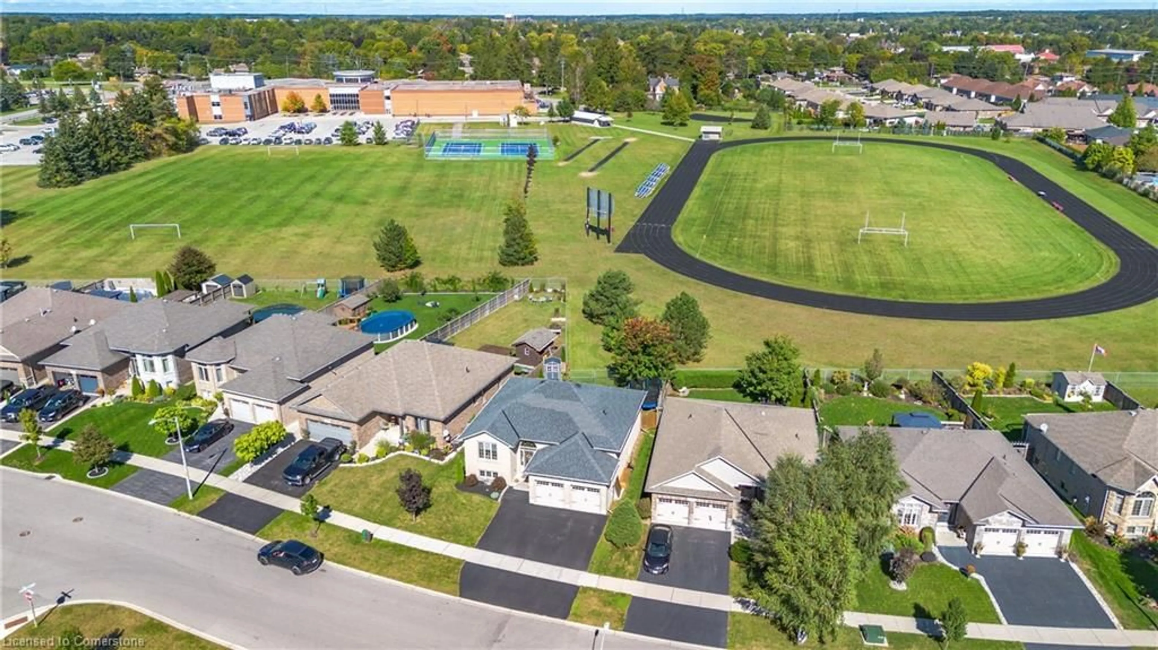 A pic from outside/outdoor area/front of a property/back of a property/a pic from drone, water/lake/river/ocean view for 59 Driftwood Dr, Simcoe Ontario N3Y 0A3