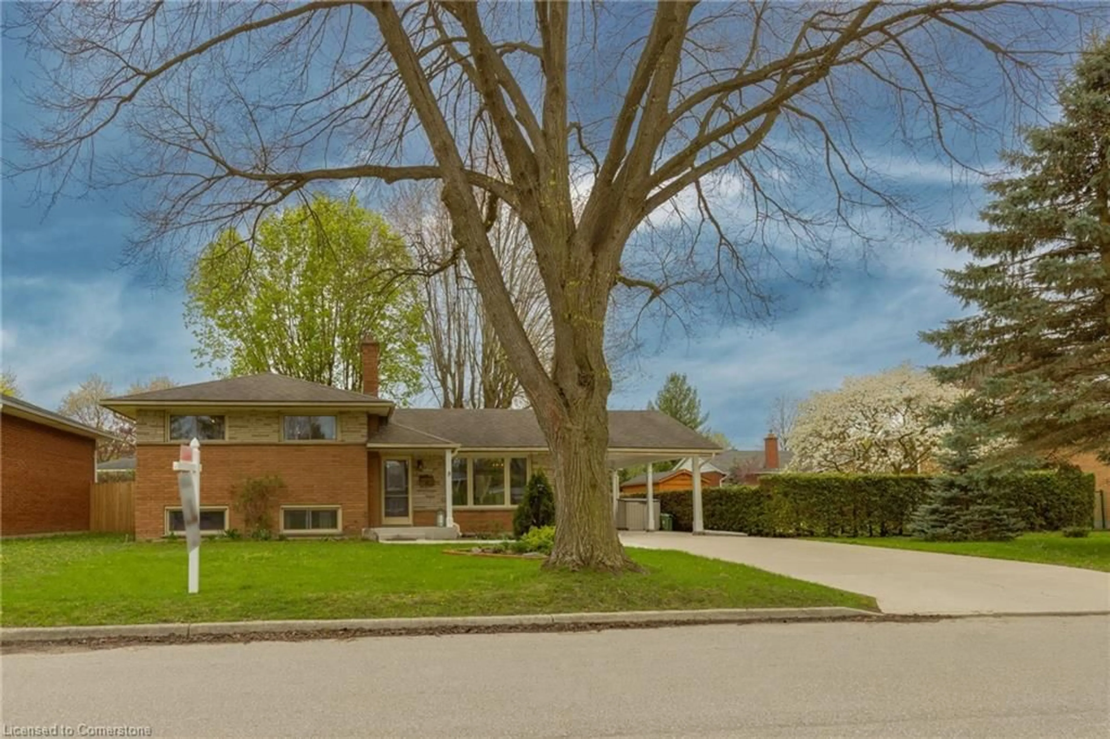 Home with brick exterior material, street for 3 Honeysuckle Cres, London Ontario N5Y 4P3