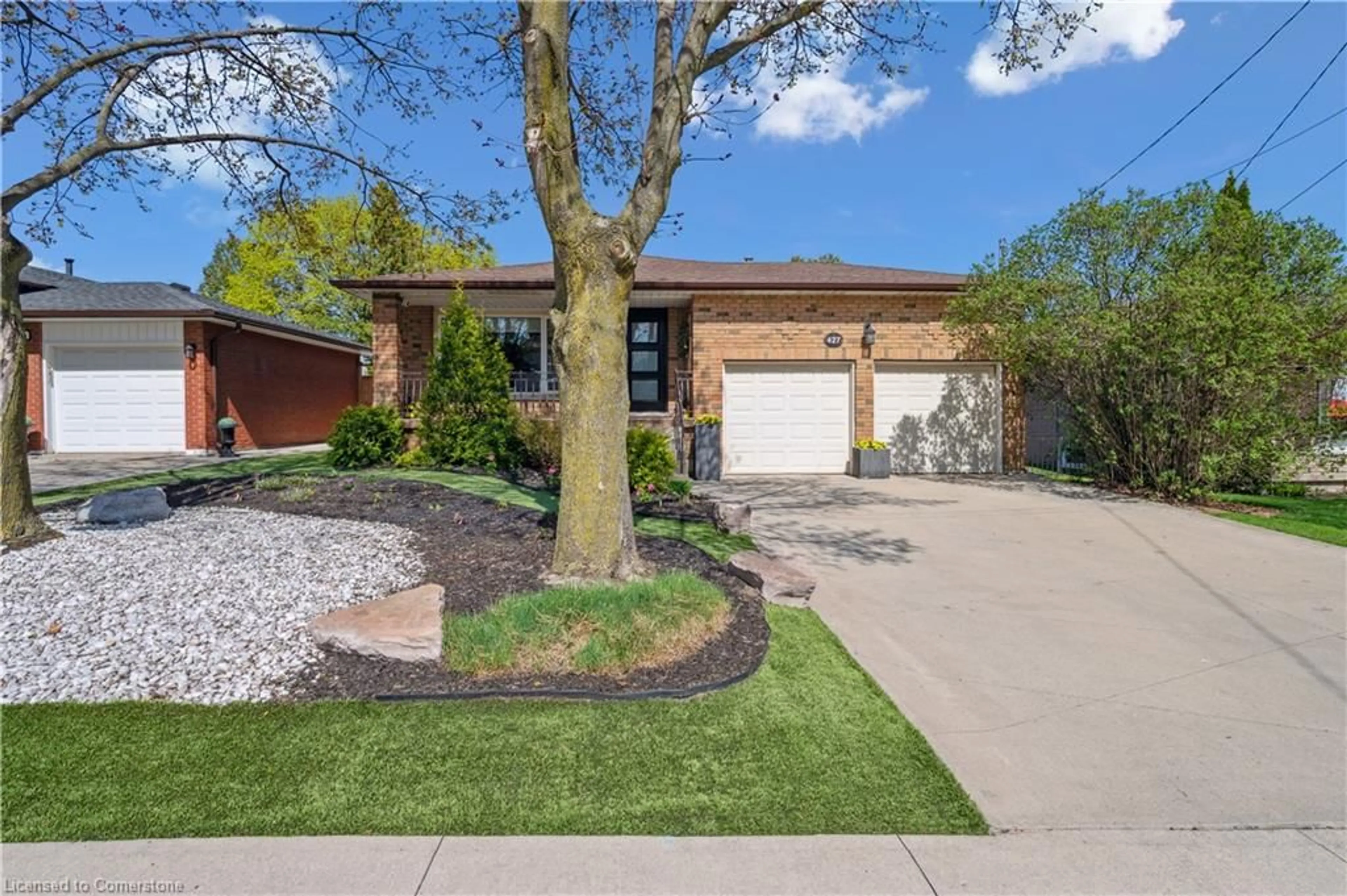 Home with brick exterior material, street for 427 Upper Horning Rd, Hamilton Ontario L9C 7P5