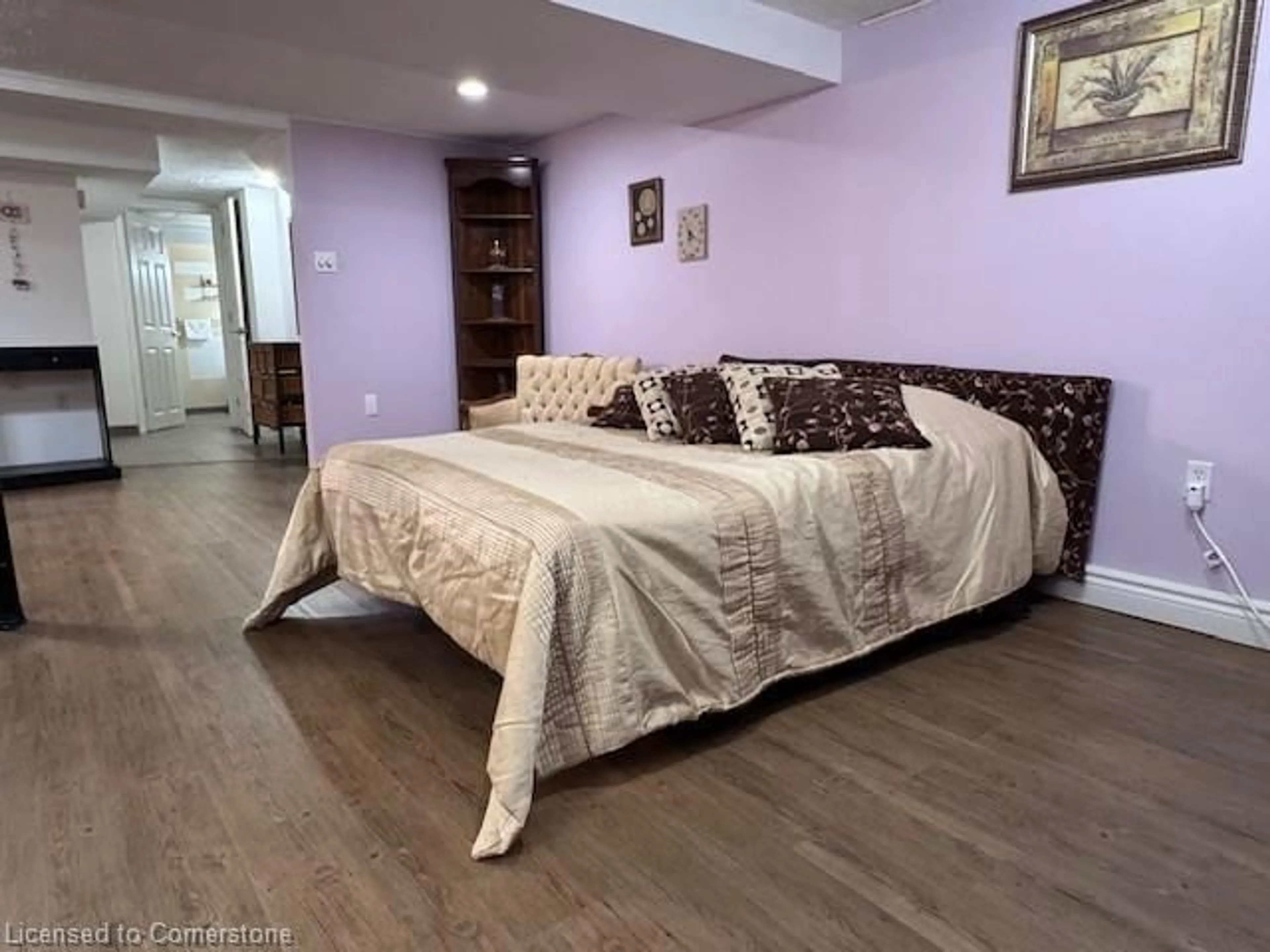 Bedroom with bed, unknown for 391 Stone Church Rd #1, Hamilton Ontario L9B 2H2