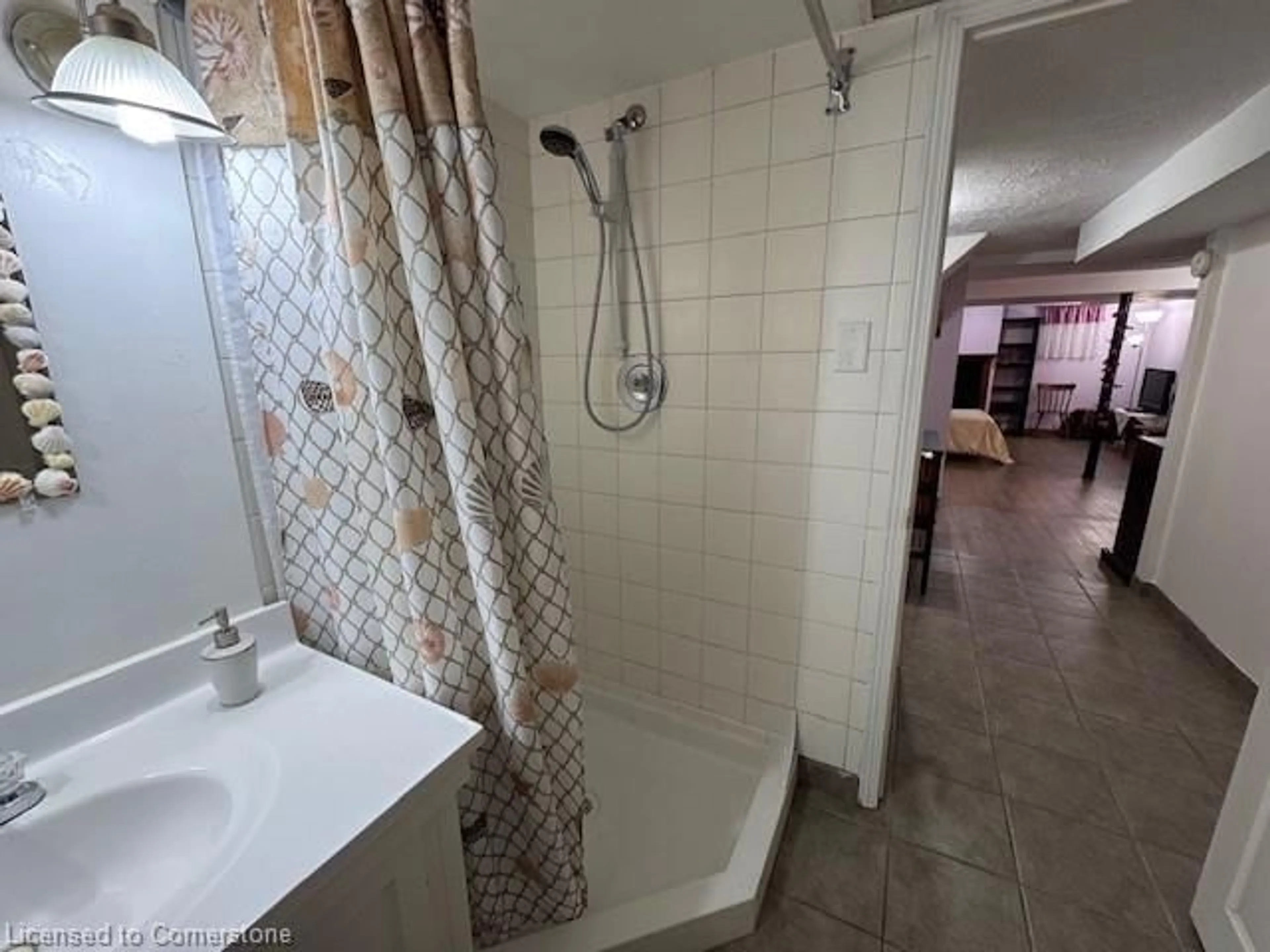 Standard bathroom, unknown for 391 Stone Church Rd #1, Hamilton Ontario L9B 2H2