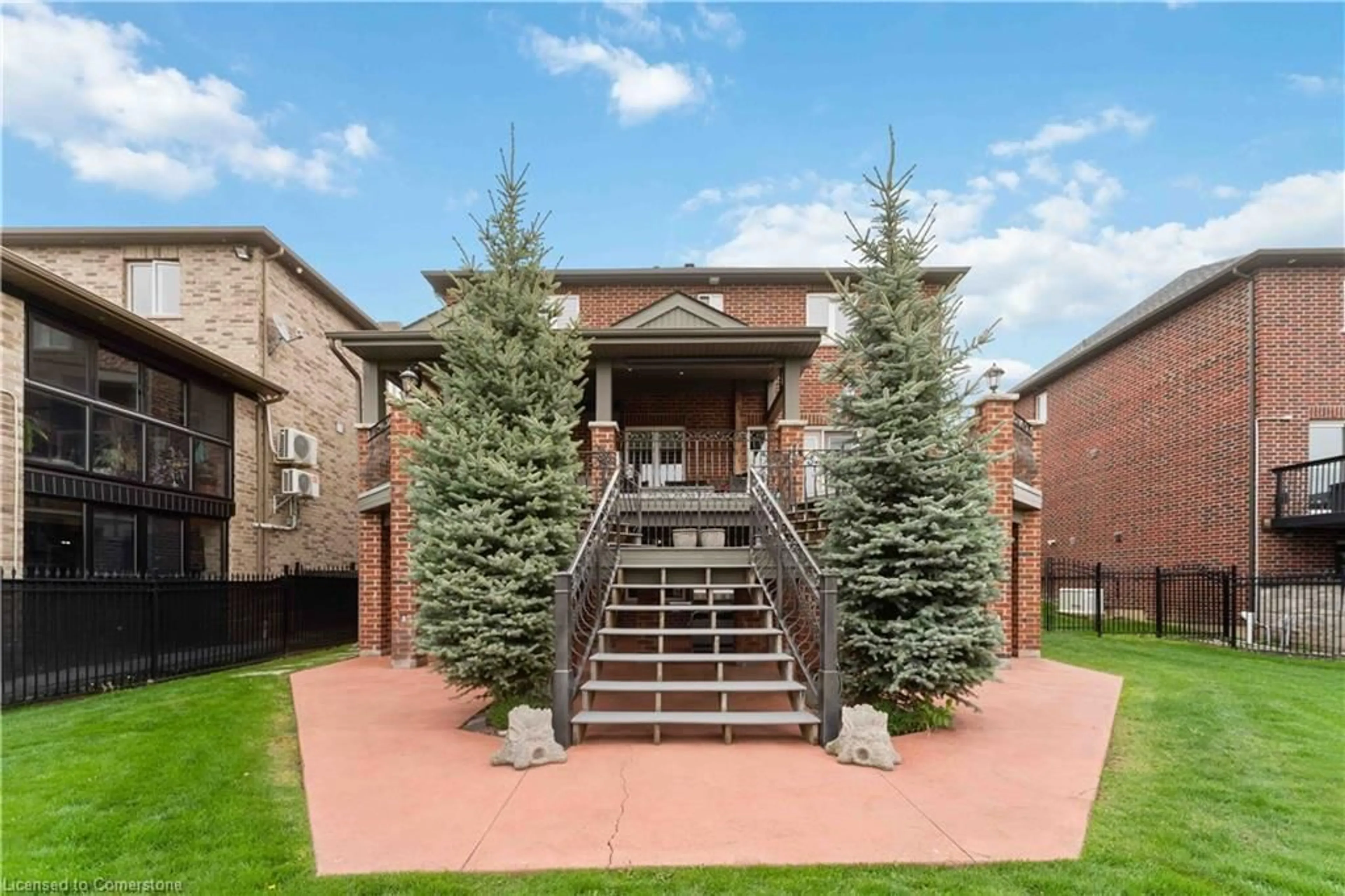 Home with brick exterior material, street for 100 Kingsview Dr, Stoney Creek Ontario L8J 3X5
