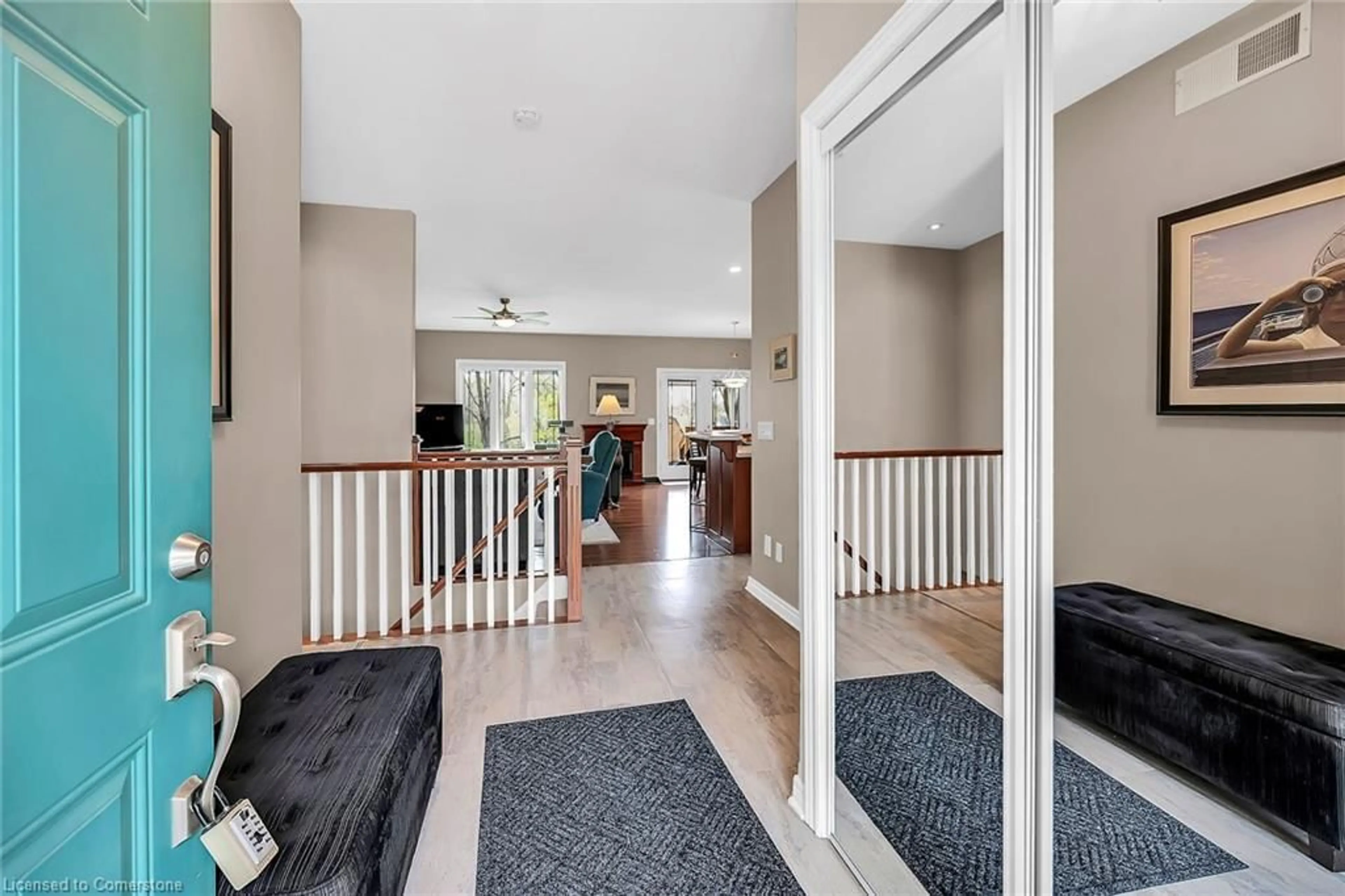 Indoor entryway for 70 Winnett St, Cayuga Ontario N0A 1E0