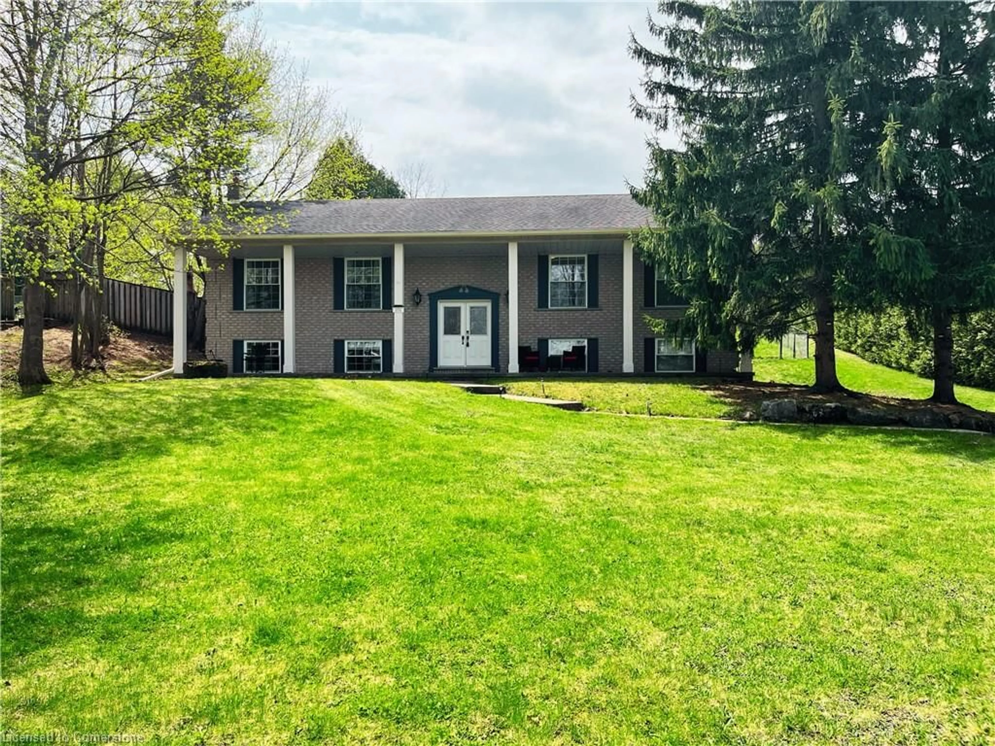 A pic from outside/outdoor area/front of a property/back of a property/a pic from drone, unknown for 231 Freelton Rd, Freelton Ontario L0R 1K0