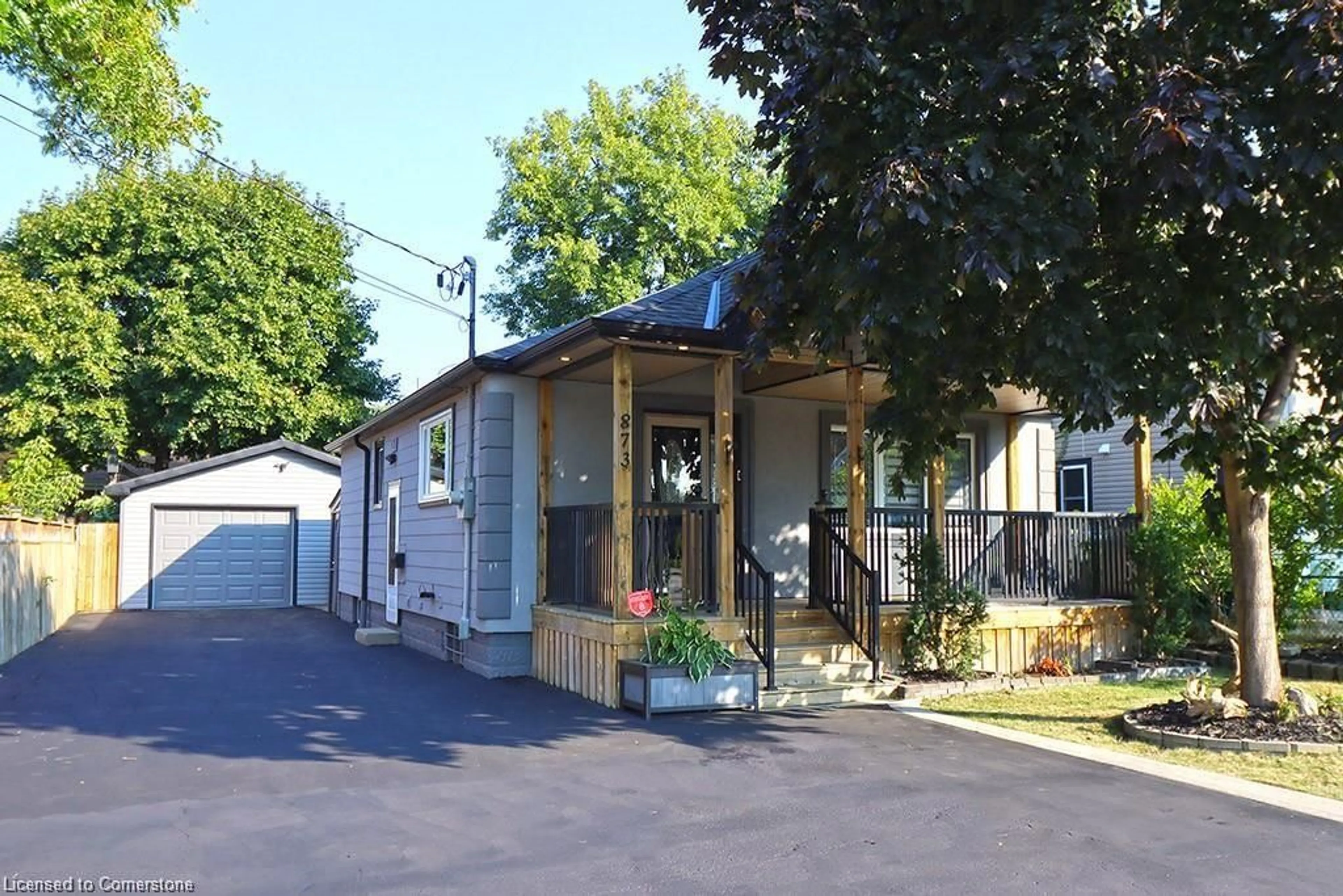 Unknown for 873 Upper Wellington St, Hamilton Ontario L9A 3R8