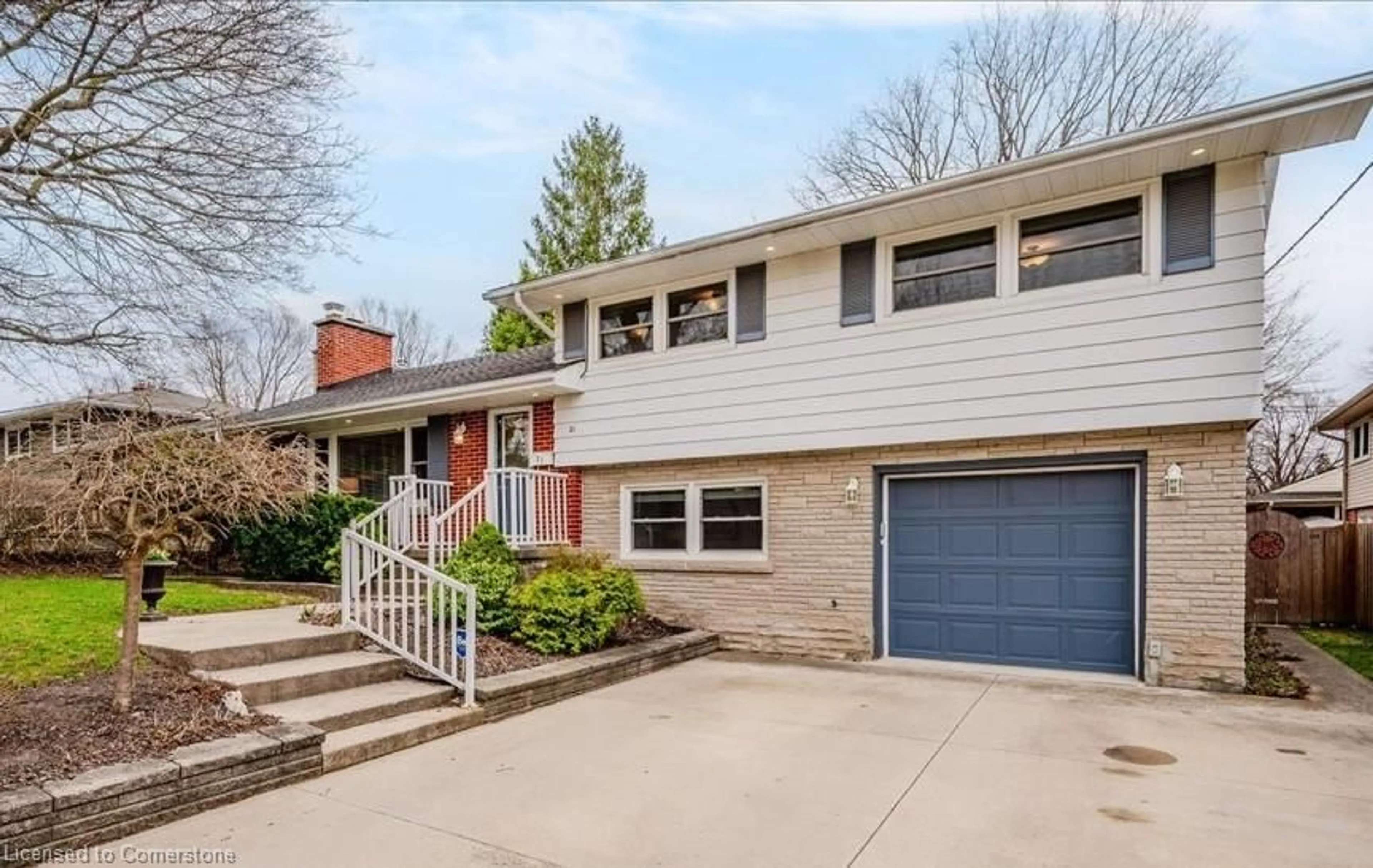 Home with brick exterior material, street for 21 Highland Cres, Cambridge Ontario N1S 1L5