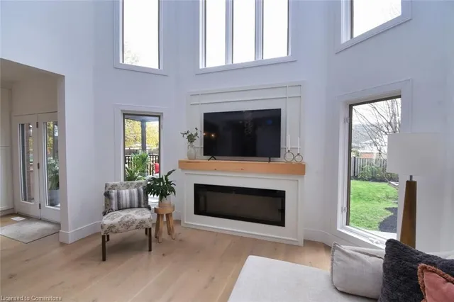 Additional property image - 46 Parkmanor Dr