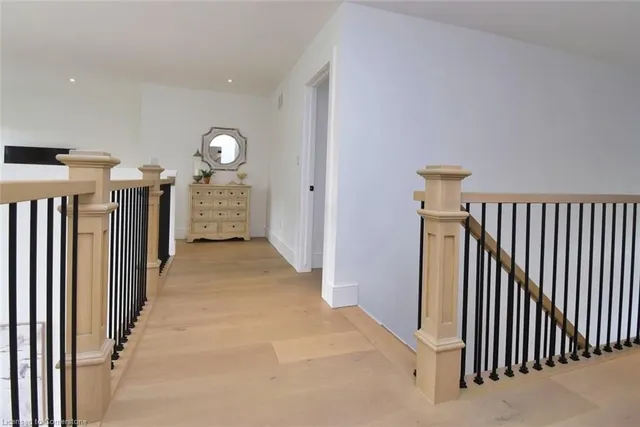 Additional property image - 46 Parkmanor Dr