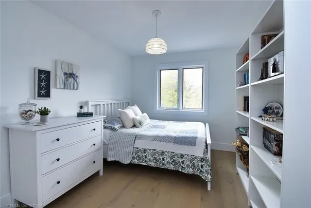 Additional property image - 46 Parkmanor Dr