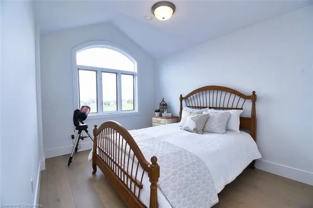 Additional property image - 46 Parkmanor Dr