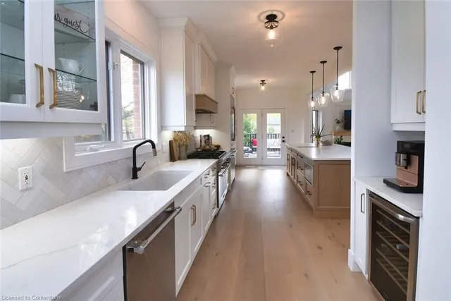 Additional property image - 46 Parkmanor Dr