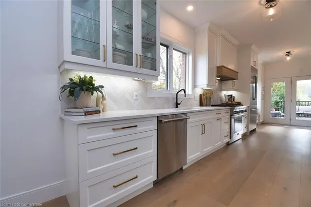 Additional property image - 46 Parkmanor Dr