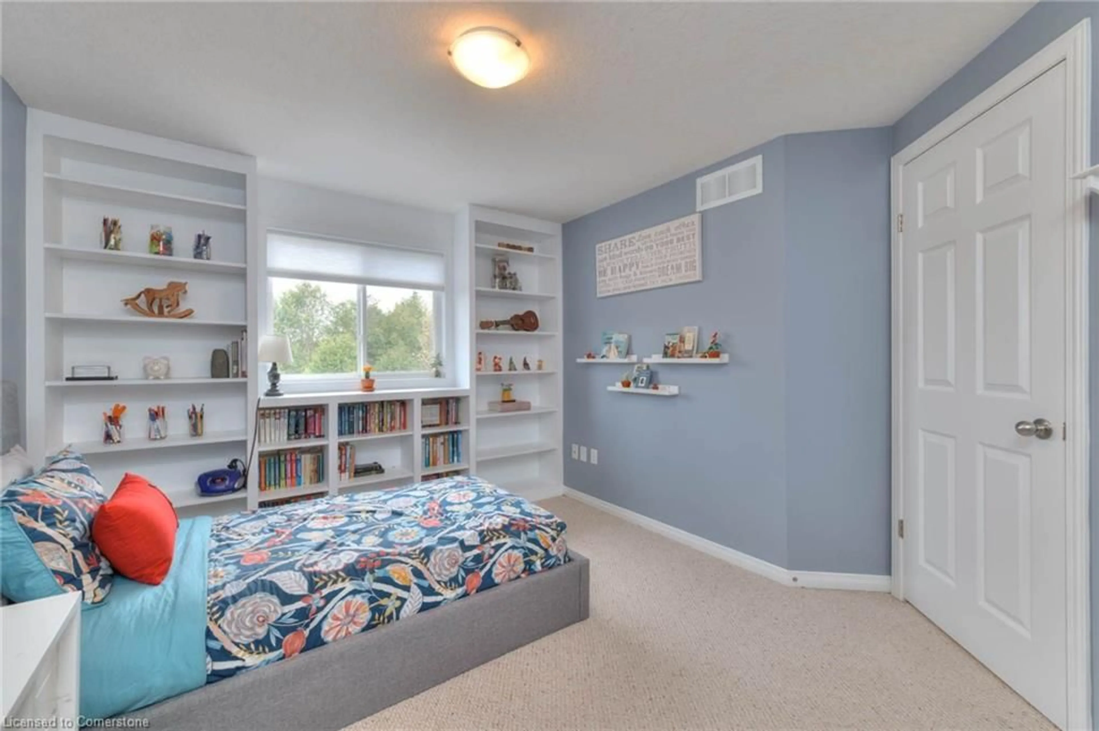 A pic of a room for 137 Porchlight Dr, Elmira Ontario N3B 0A3