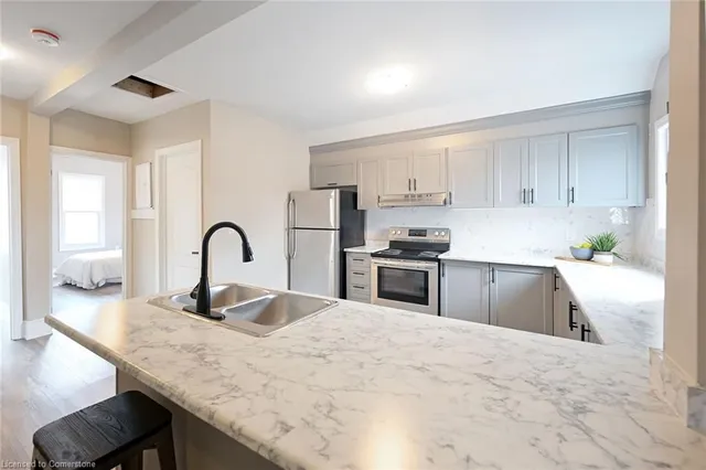 Additional property image - 31 Greenaway Ave