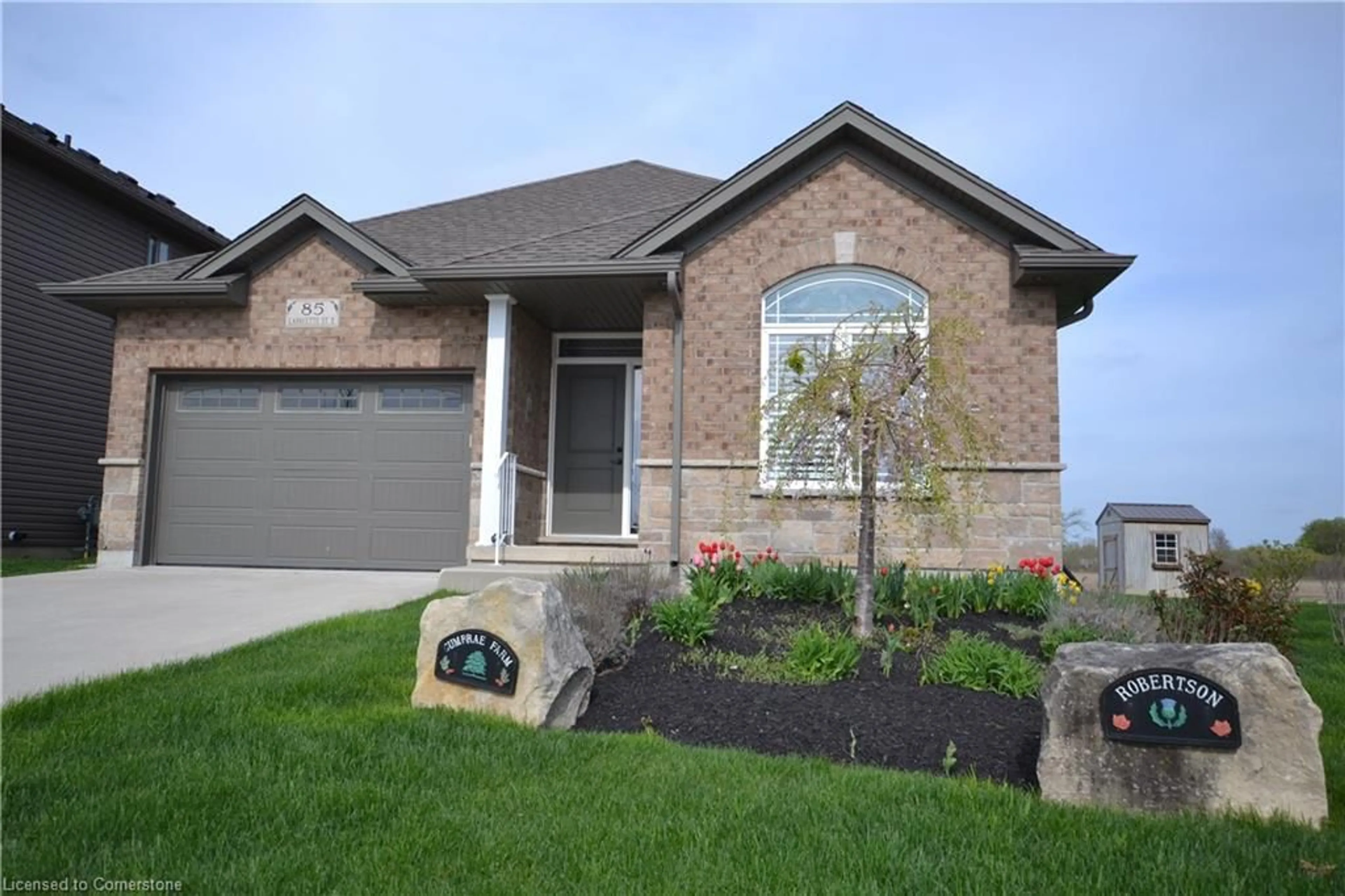 Home with brick exterior material, street for 85 Lafayette Street East St, Jarvis Ontario N0A 1J0