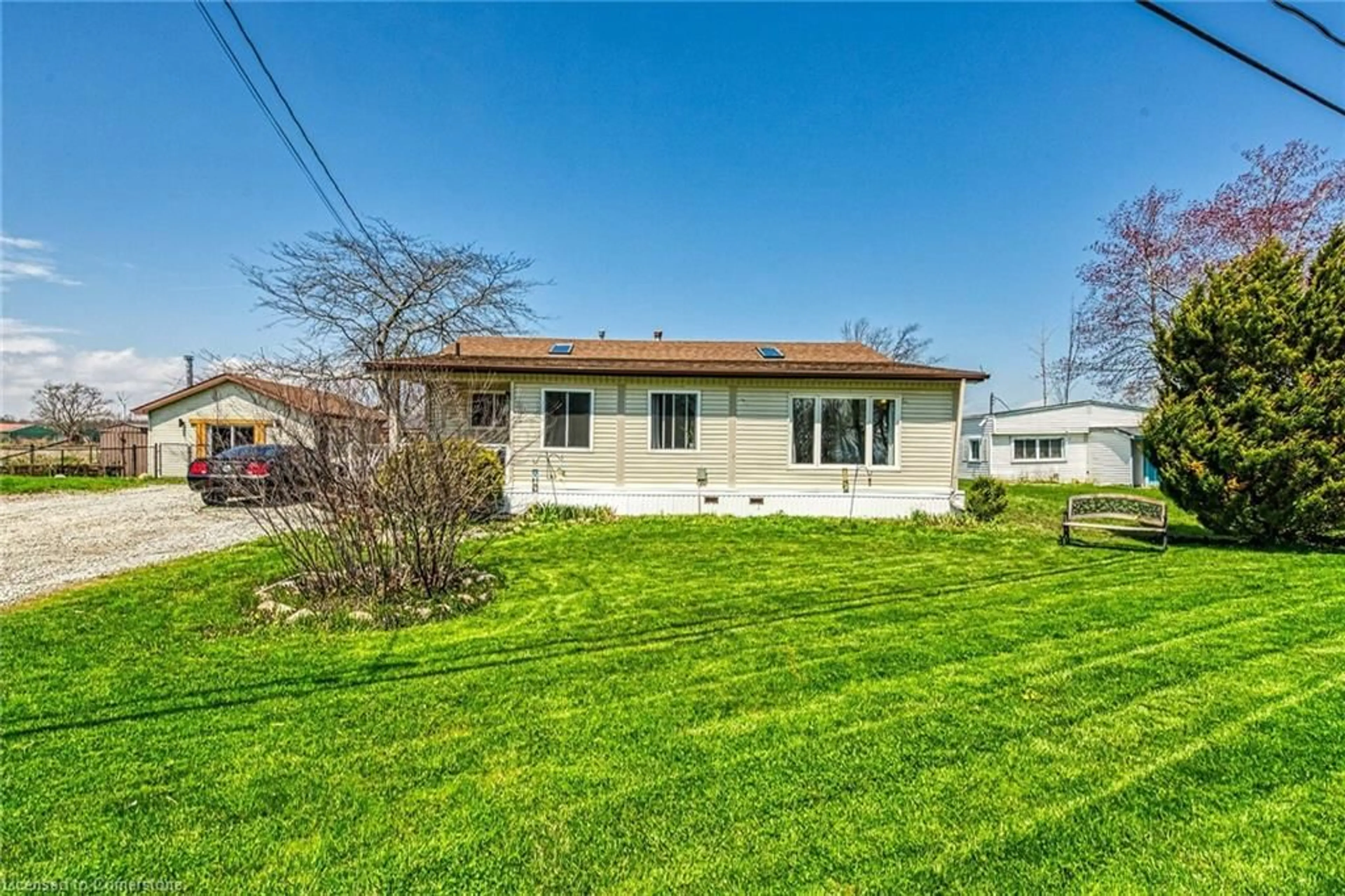 Unknown for 979 Southcoast Dr, Nanticoke Ontario N0A 1L0