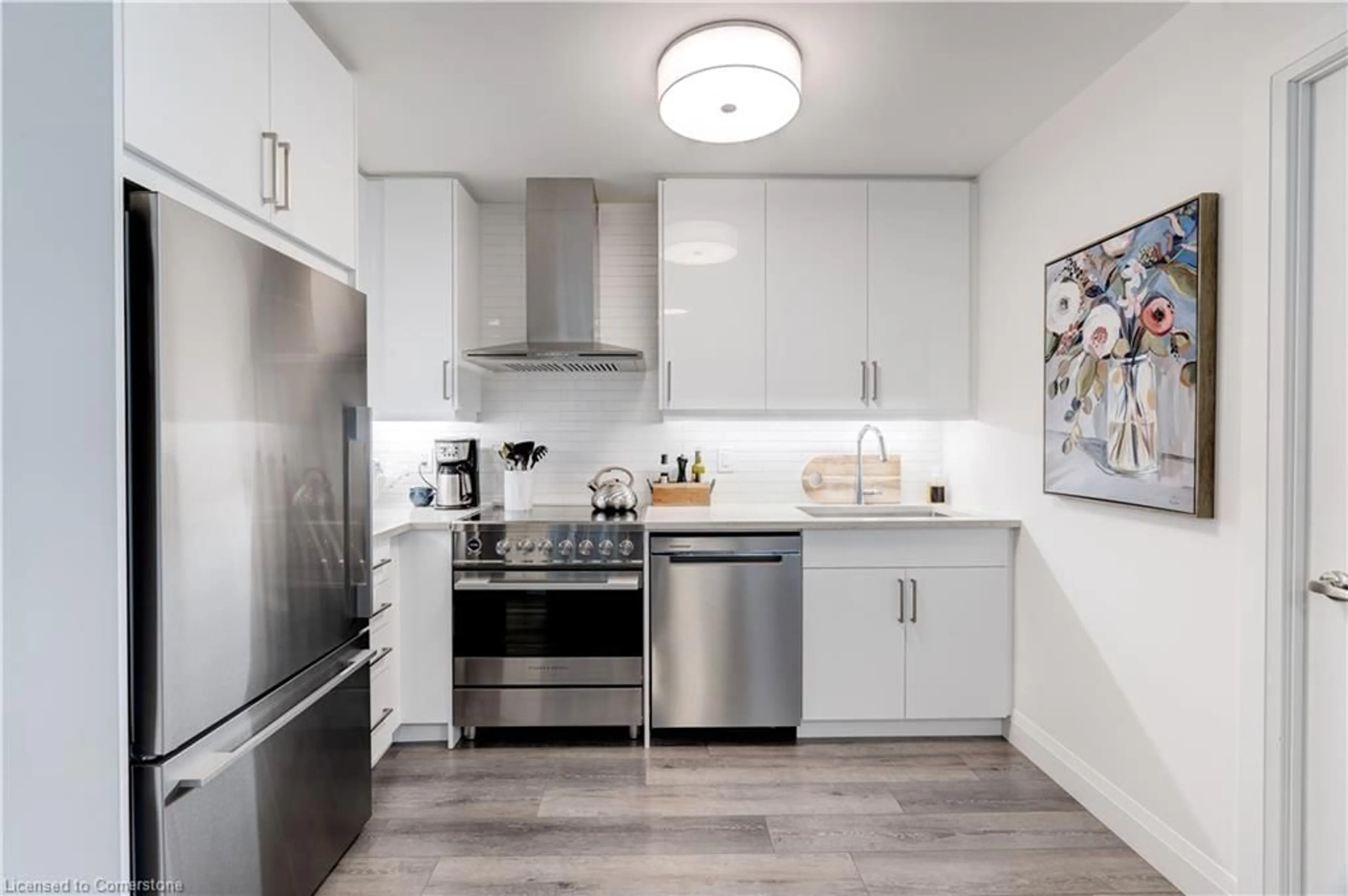 Contemporary kitchen, unknown for 500 Brock Ave #1001, Burlington Ontario L7S 0A5