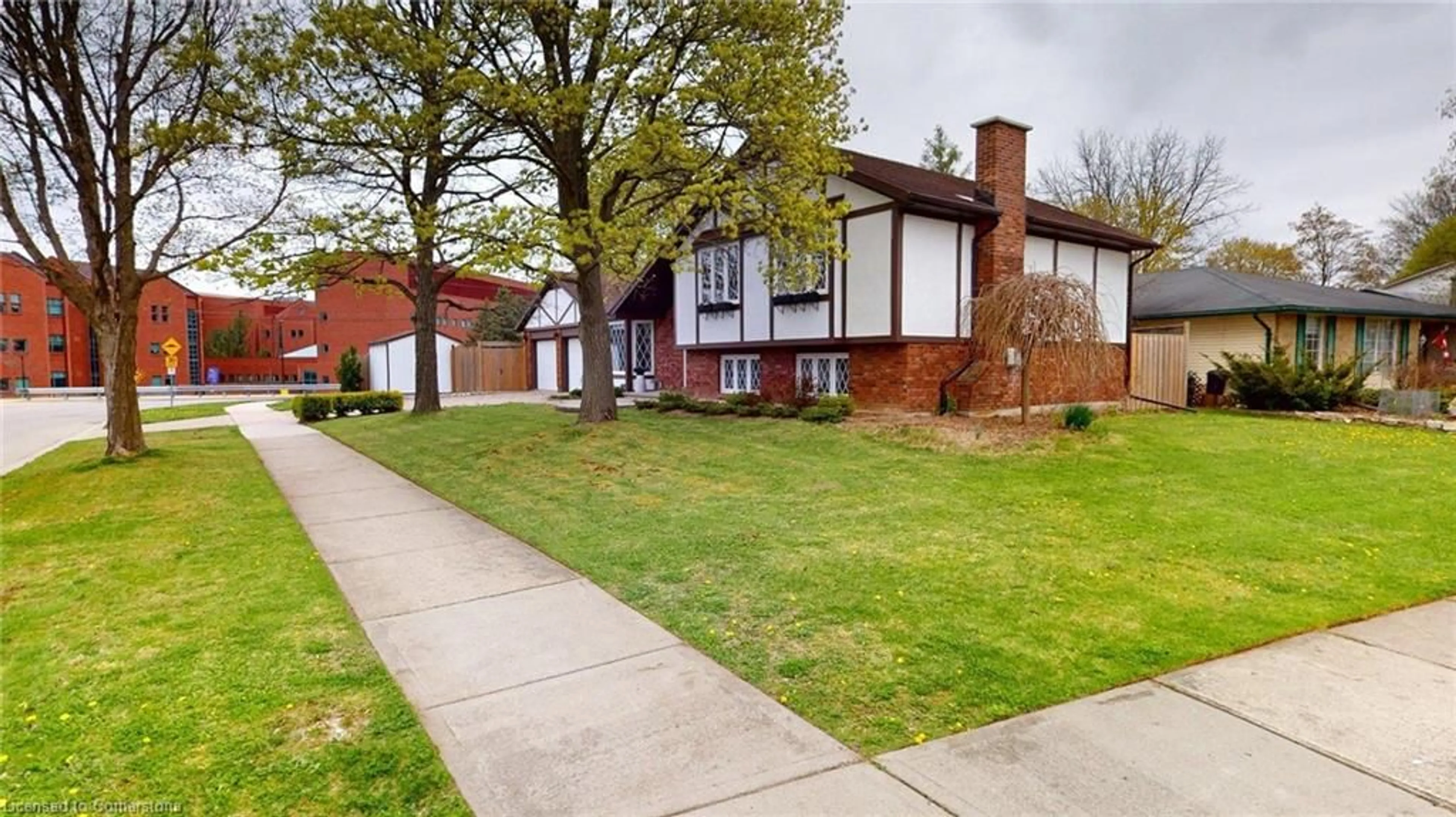 Home with brick exterior material, street for 80 Morrison Rd, Kitchener Ontario N2A 2W7