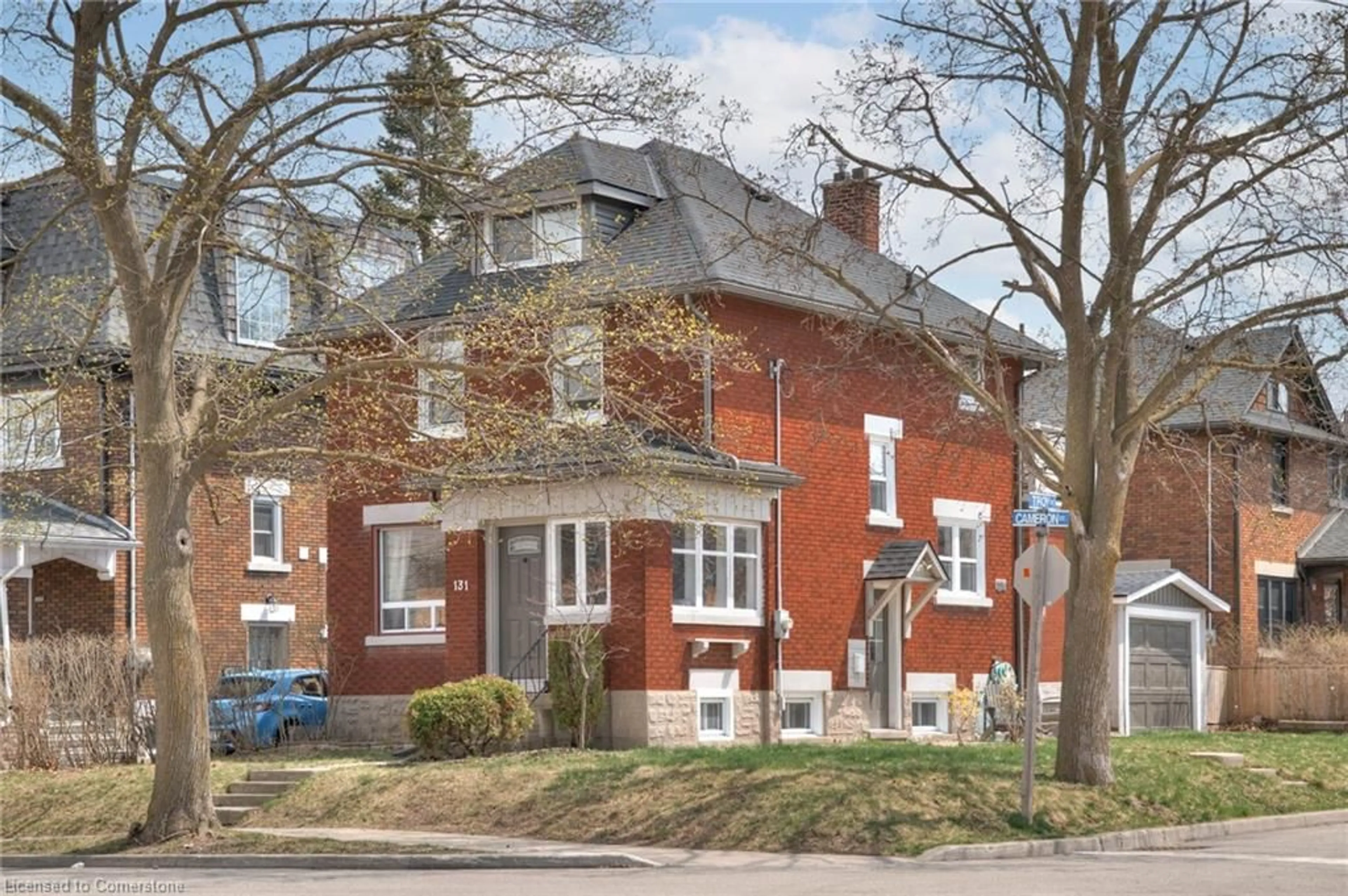 Home with brick exterior material, street for 131 Cameron St, Kitchener Ontario N2H 3A6