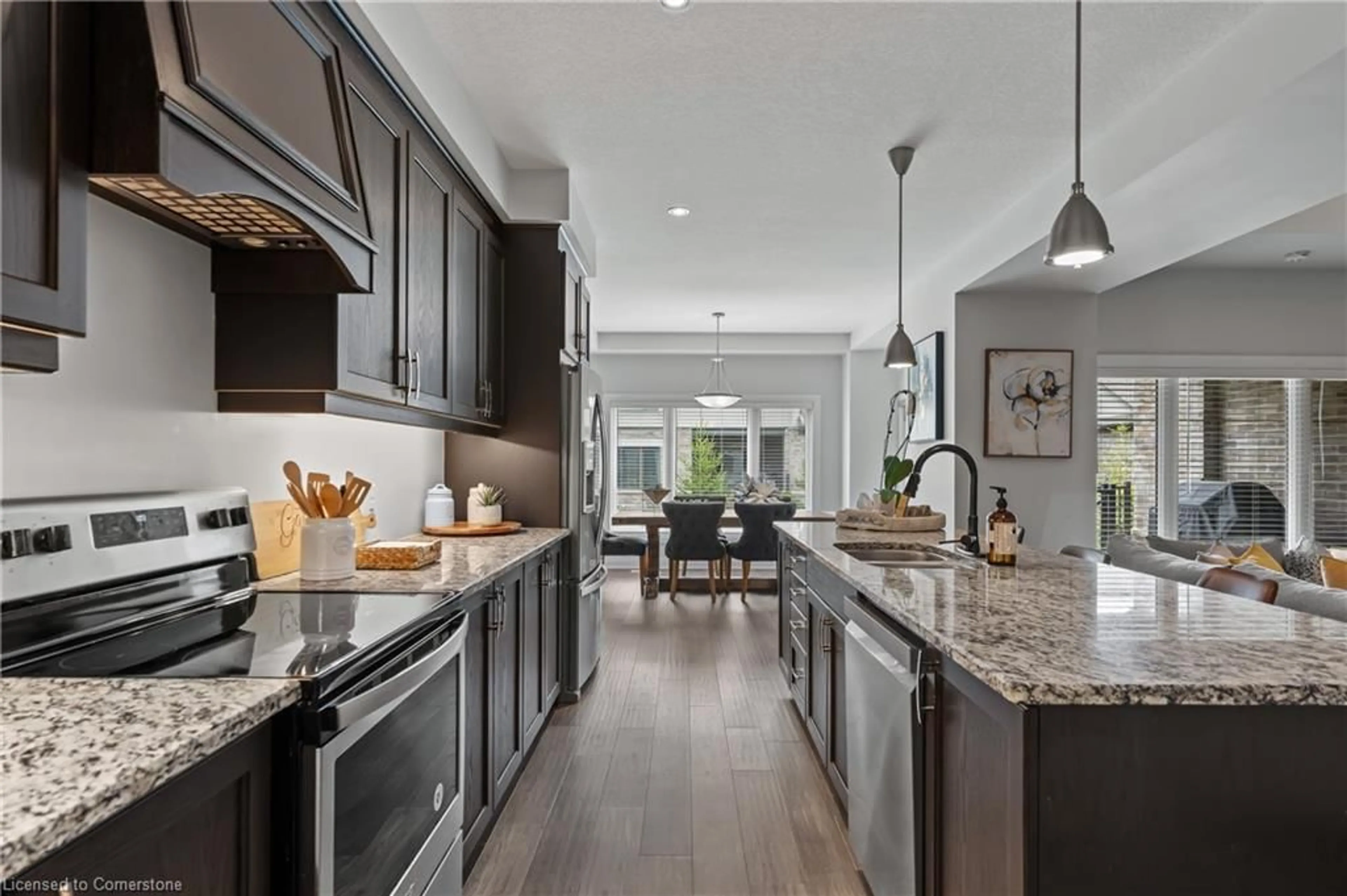Open concept kitchen, ceramic/tile floor for 271 Grey Silo Rd #21, Waterloo Ontario N2K 0E9